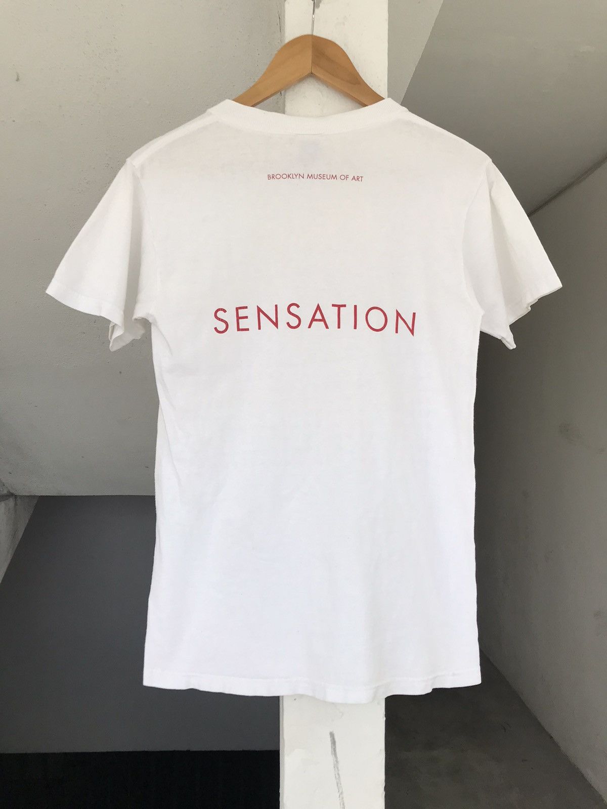 Damien Hirst × Vintage Rare 1999 Damien Hirst Fotofolio Art Post Tee Size US S / EU 44-46 / 1 - 11 Thumbnail