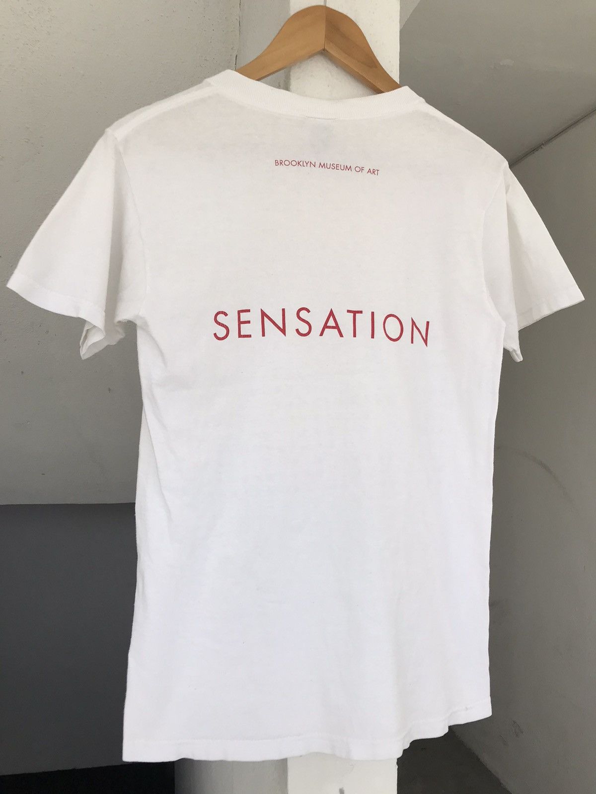 Damien Hirst × Vintage Rare 1999 Damien Hirst Fotofolio Art Post Tee Size US S / EU 44-46 / 1 - 12 Thumbnail