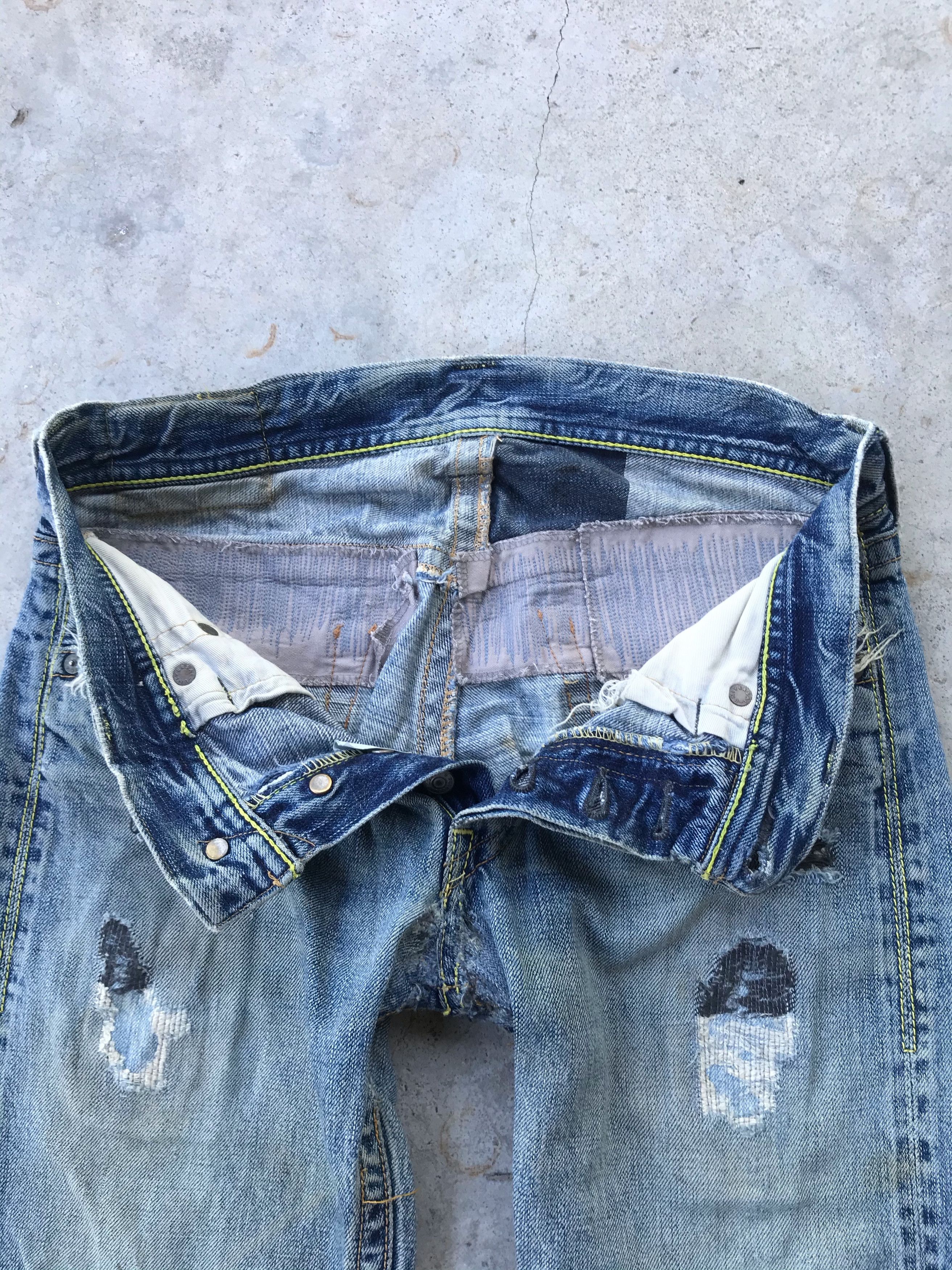 Full Count & Co. Vintage Full count distressed rusty wash blue denim jeans Size US 28 / EU 44 - 6 Thumbnail