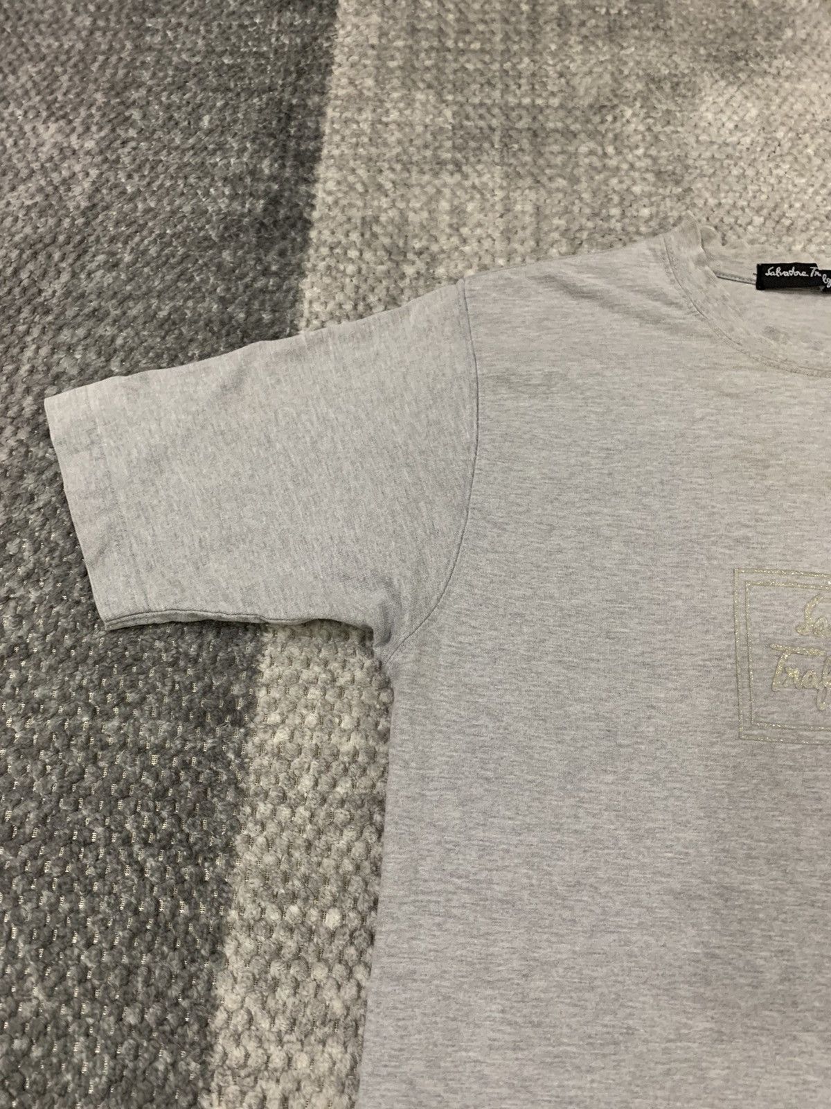 Salvatore Ferragamo SALVATORE FERRAGOMO BoxLogo Diamond Blink Graphic Tee Shirt Size US S / EU 44-46 / 1 - 5 Thumbnail