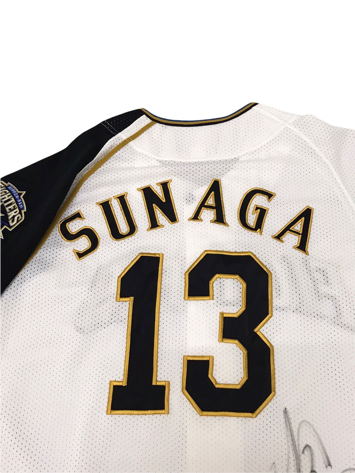 MLB Sunaga Hokkaido Nippon Ham Fighters Jersey Player Signed Size US M / EU 48-50 / 2 - 7 Thumbnail