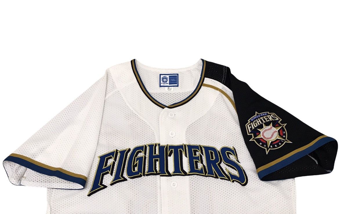 MLB Sunaga Hokkaido Nippon Ham Fighters Jersey Player Signed Size US M / EU 48-50 / 2 - 3 Thumbnail