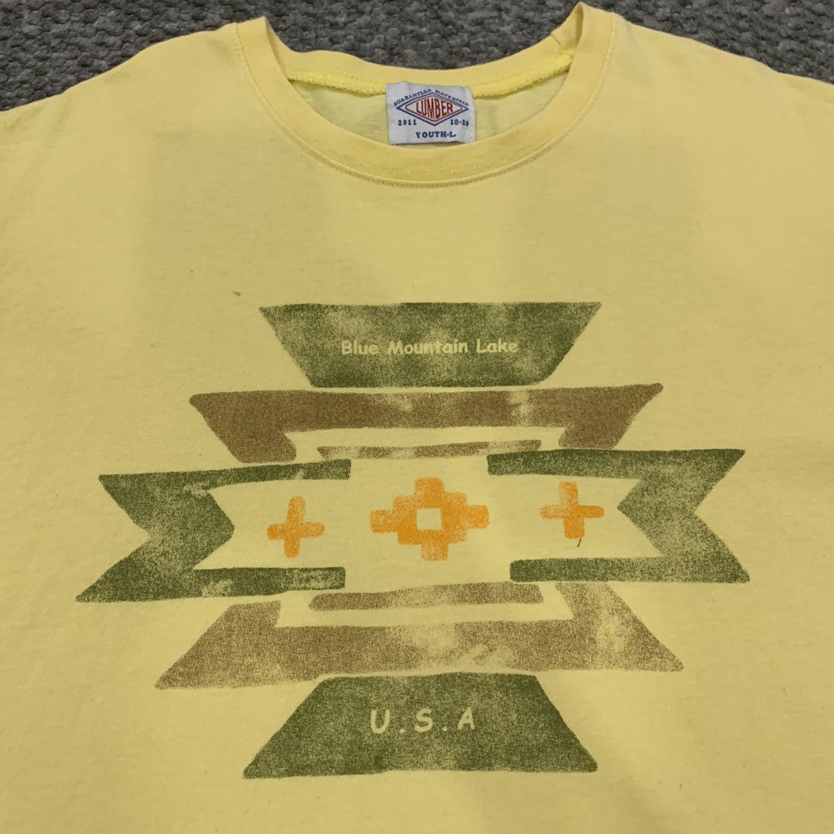 Aztech Mountain LUMBER USA Blue Mountain Lake Big Logo Streetwear Tee Shirt Size US S / EU 44-46 / 1 - 3 Thumbnail