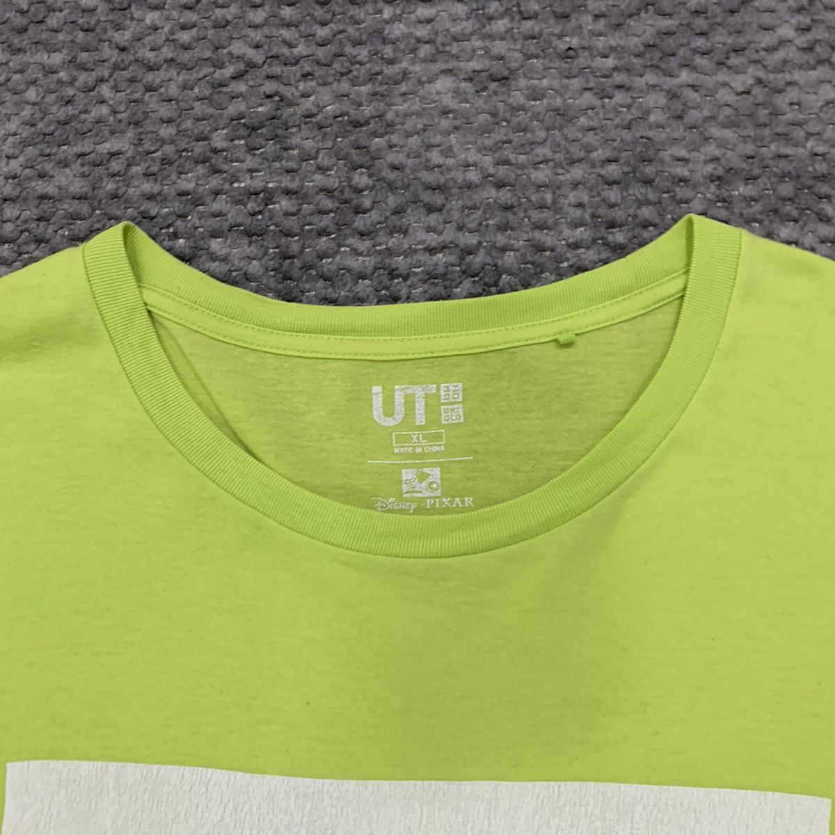 Disney UNIQLO MONSTER UNIVERSITY Pupil Disney Pixar Movie TShirt Size US XL / EU 56 / 4 - 4 Thumbnail
