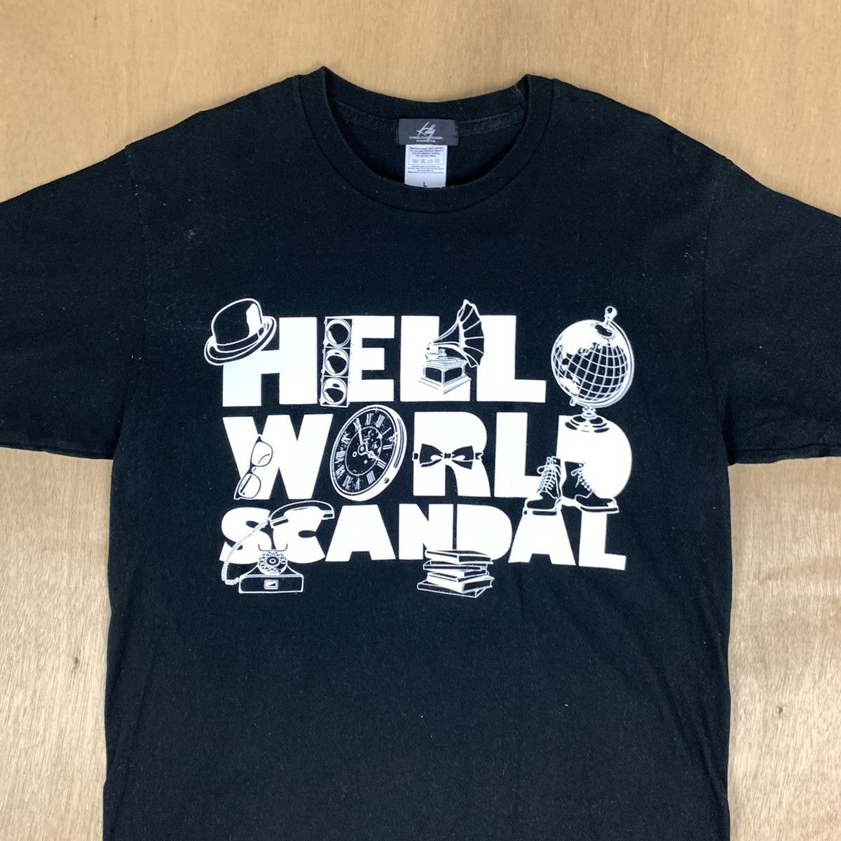 Band Tees HELLO WORLD SCANDAL Japanes Rock Band Live Concert Tour Tee Size US M / EU 48-50 / 2 - 3 Thumbnail