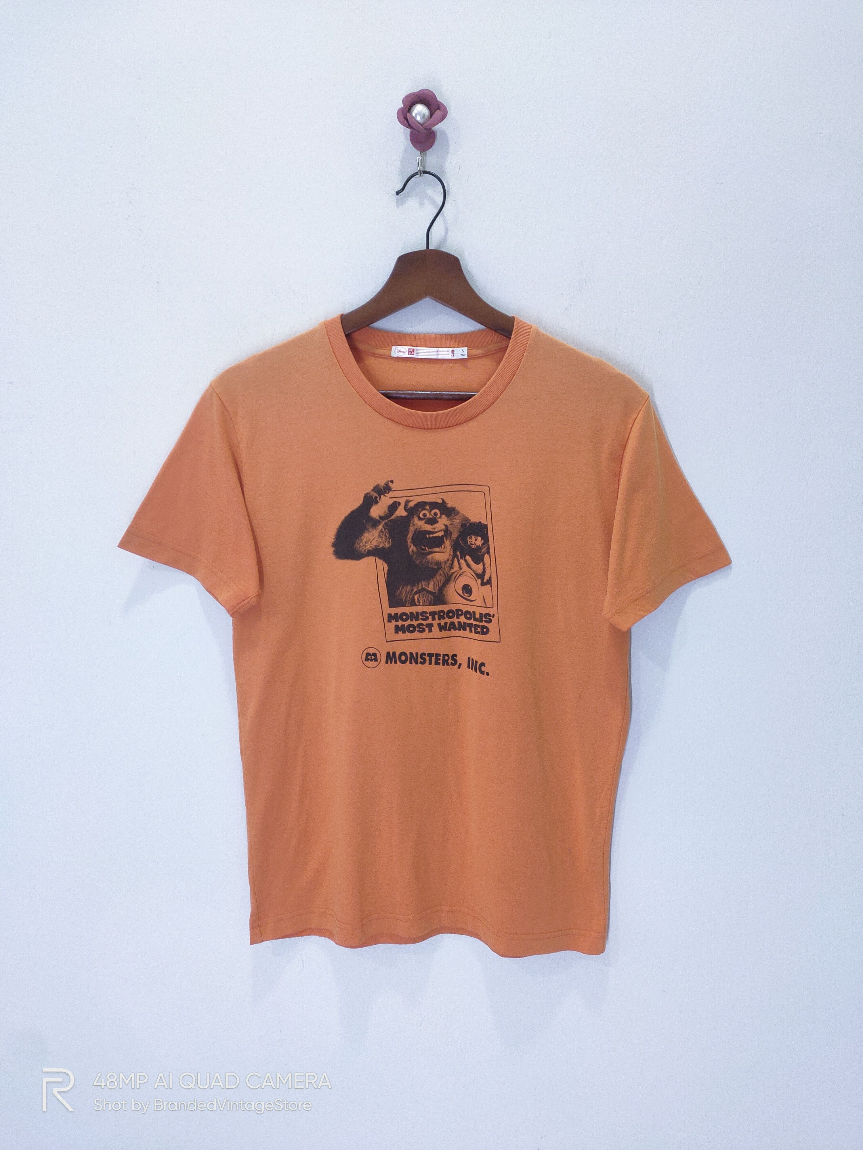 Disney UNIQLO Disney Monsters Monstropolis Most Wanted Graphic Tee Size US S / EU 44-46 / 1 - 1 Thumbnail