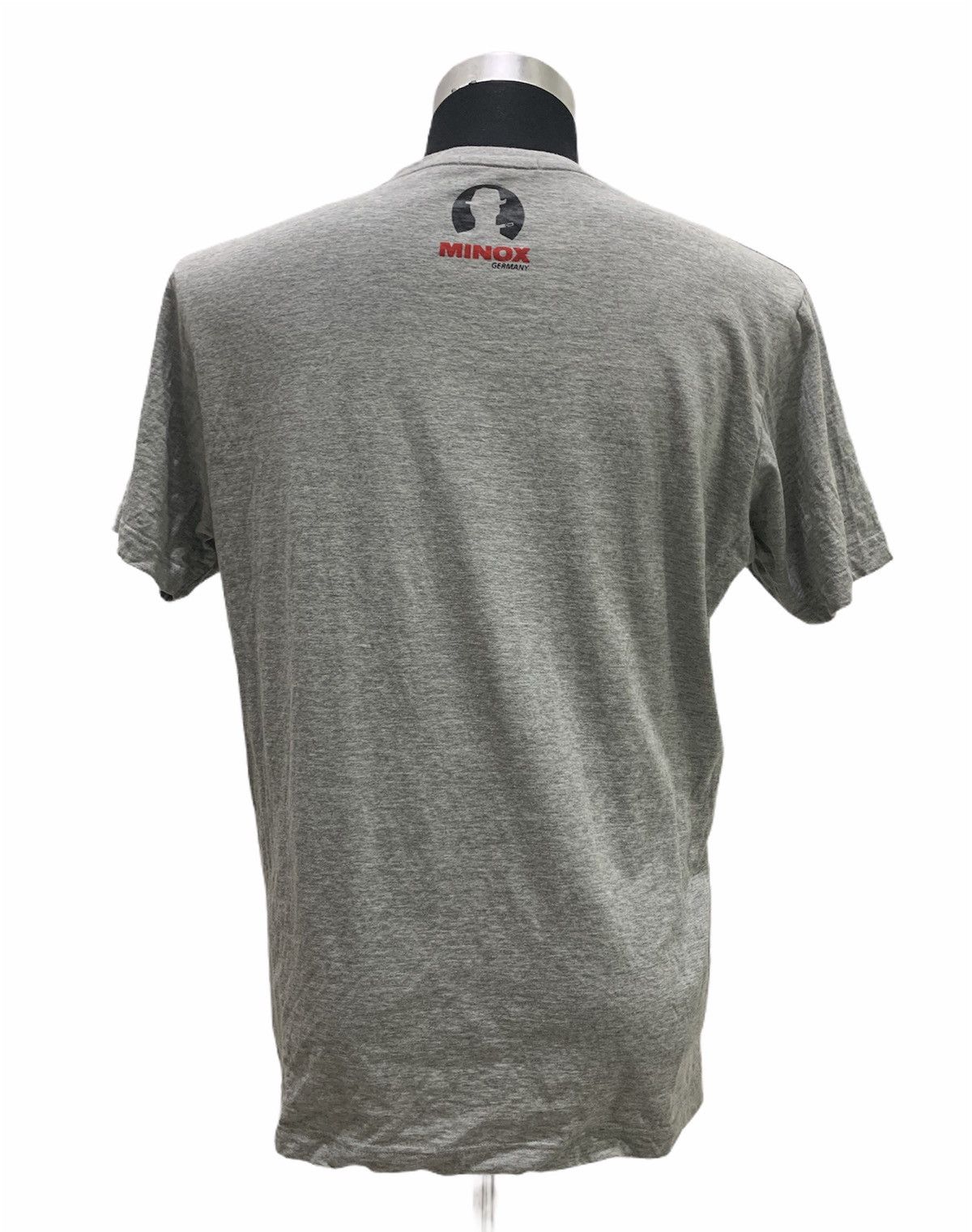 Uniqlo UNIQLO Minox Germany License to Shoot Photographer Tshirt Size US XL / EU 56 / 4 - 2 Thumbnail