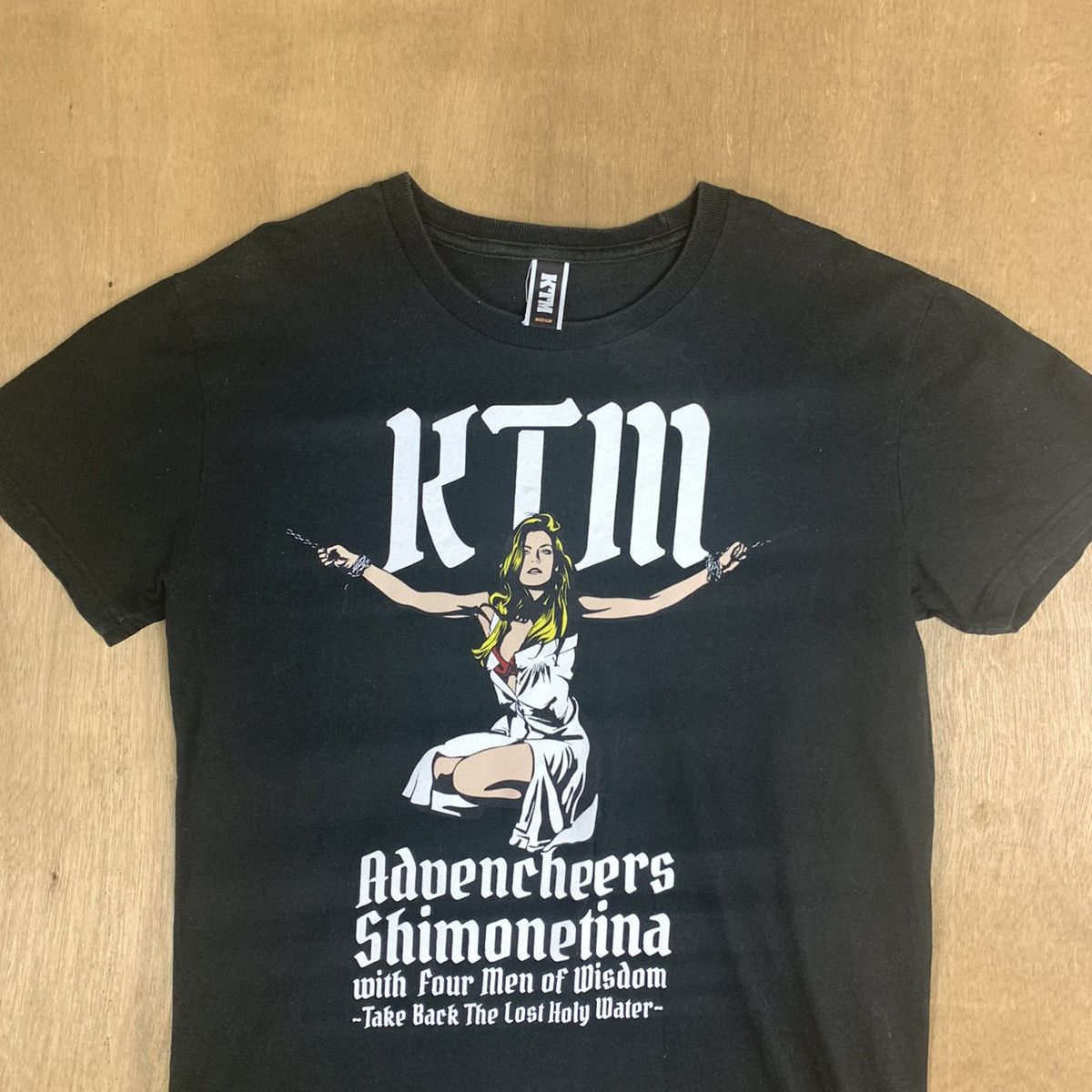 Band Tees KTM ADVENCHEERS SHIMONETINA Sexy Lady Tour 2015 Band Tshirt Size US S / EU 44-46 / 1 - 3 Thumbnail