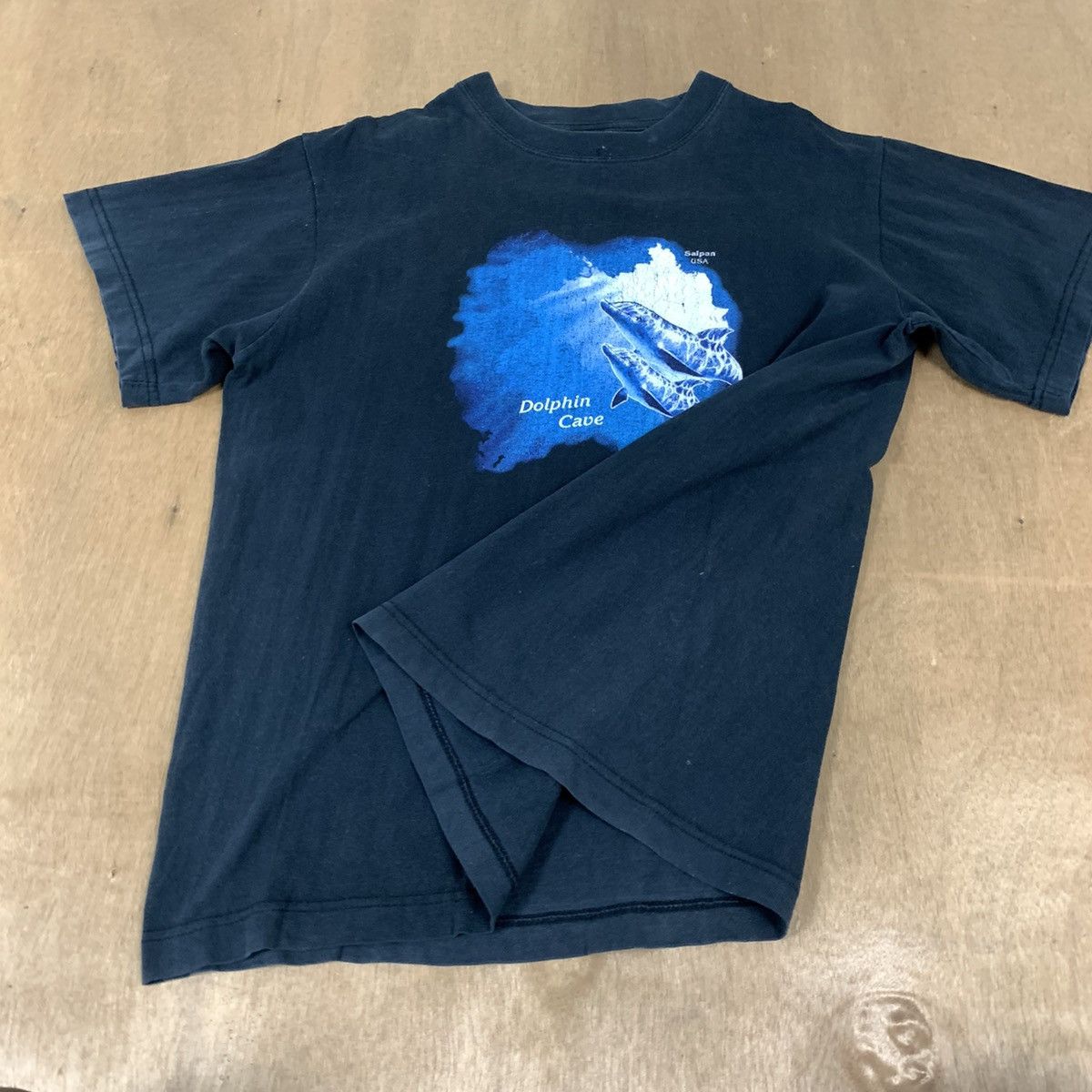 Vintage Vtg 90s KOOLT YORKER DOLPHIN CAGE Saipan Usa BigLogo Tshirt Size US M / EU 48-50 / 2 - 12 Thumbnail