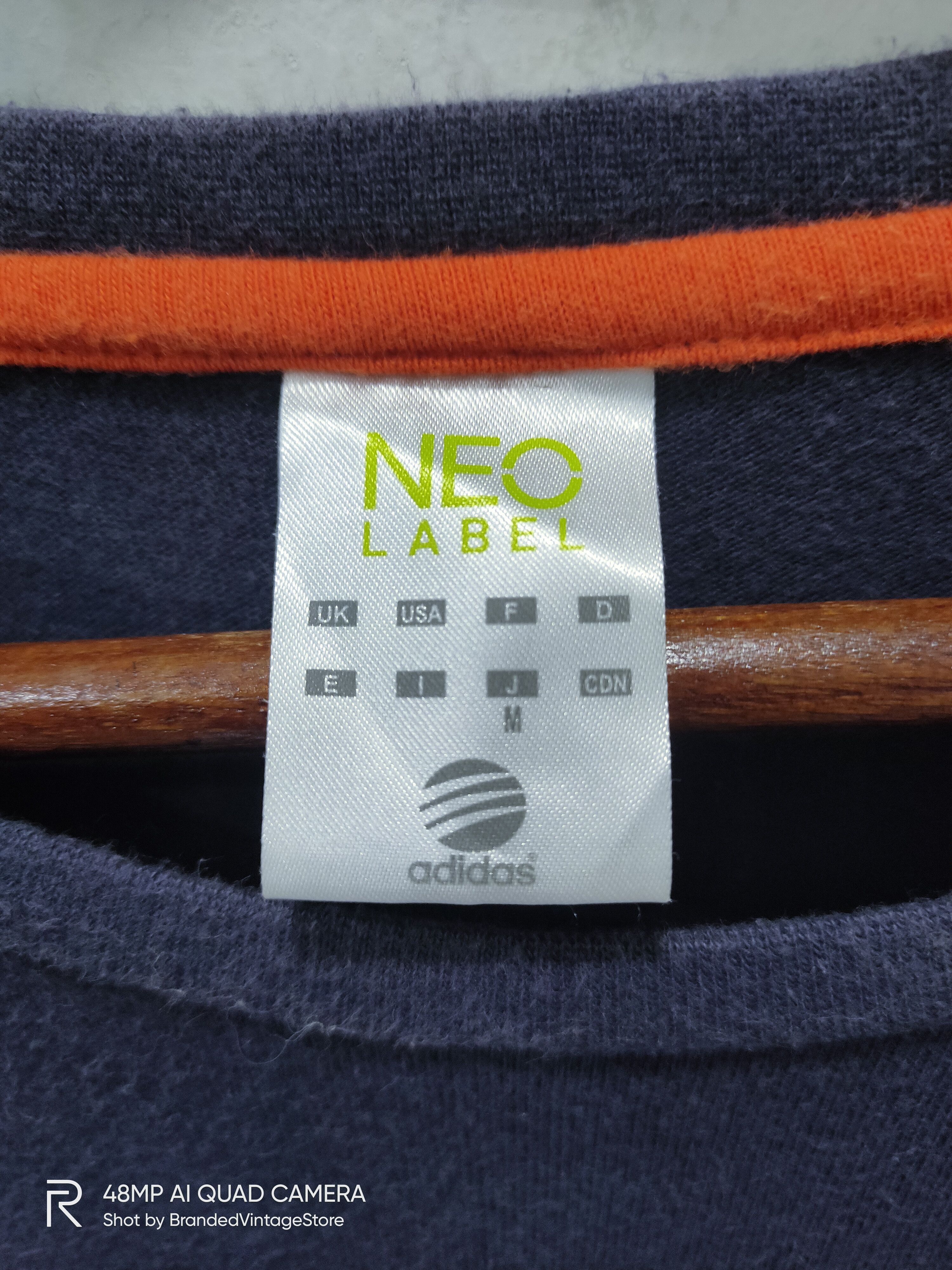 Adidas ADIDAS France Flag Theme BigLogo Graphic Swearshirt L/S Tee Size US L / EU 52-54 / 3 - 6 Thumbnail