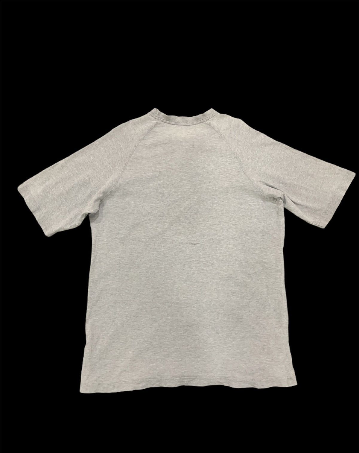 Fila FILA Vintag 90s Embroidered Chest Logo Streetwear Tee Shirt Size US M / EU 48-50 / 2 - 2 Thumbnail