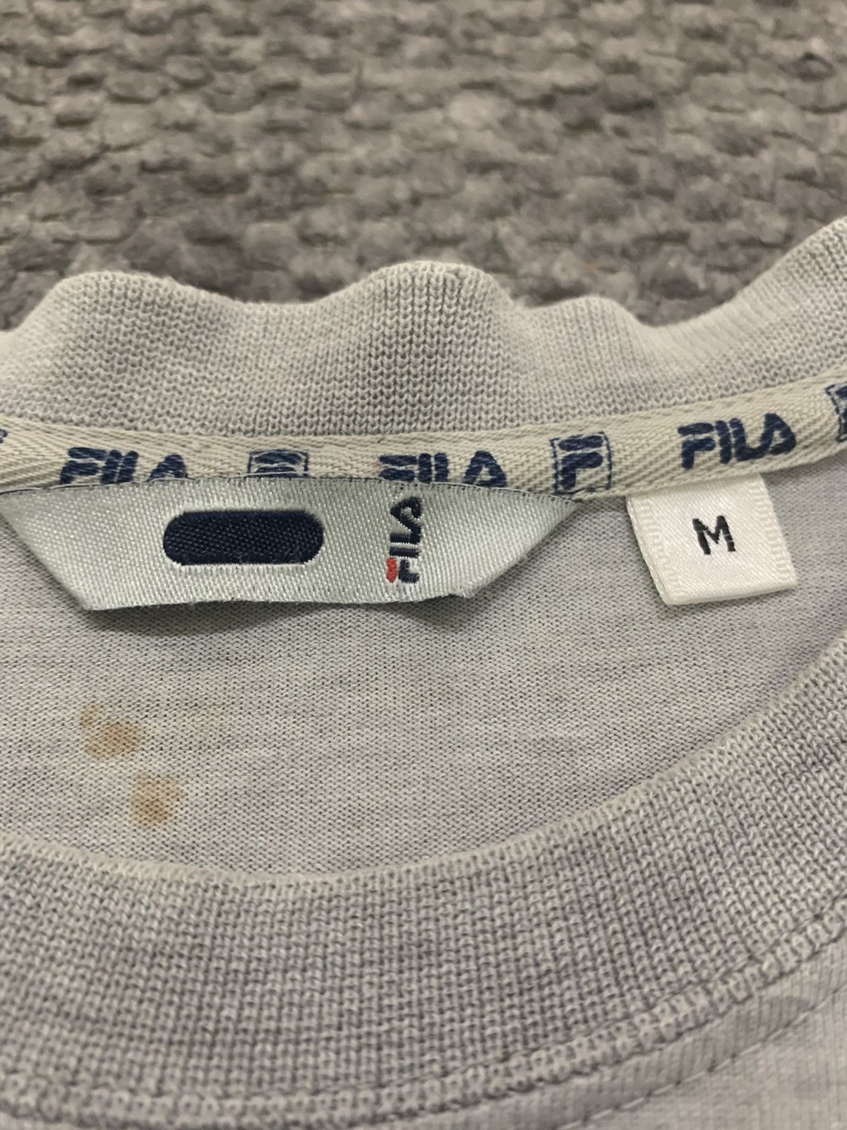 Fila FILA Vintag 90s Embroidered Chest Logo Streetwear Tee Shirt Size US M / EU 48-50 / 2 - 5 Thumbnail