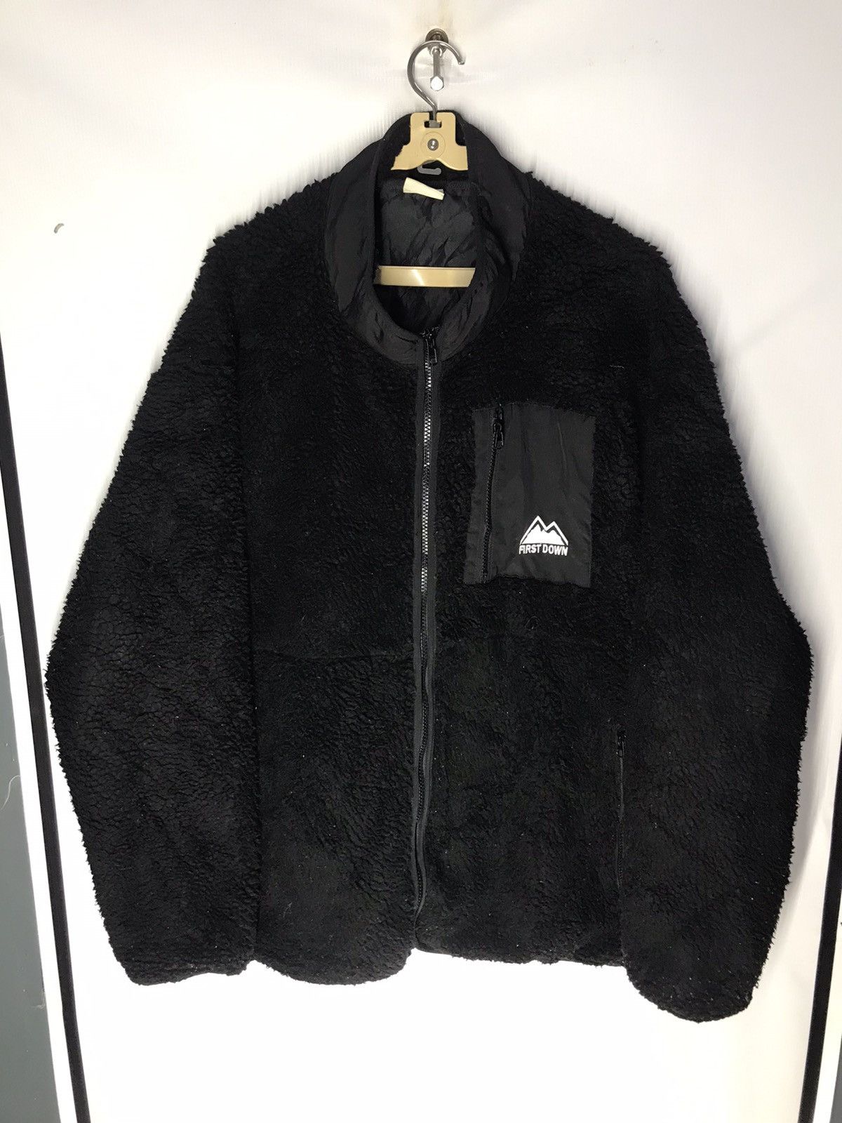 Japanese Brand First down deep pile fleece zipper jacket Size US XL / EU 56 / 4 - 6 Thumbnail