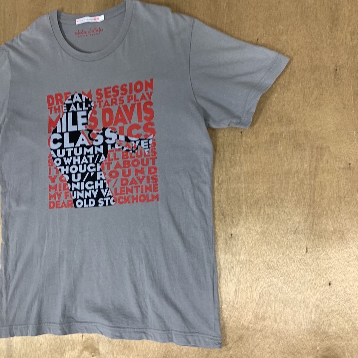 Band Tees × Uniqlo × Vintage UNIQLO CONCORD Miles Davis Classic Live Concert Band Tshirt Size US M / EU 48-50 / 2 - 6 Thumbnail