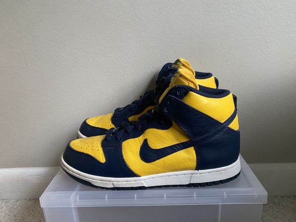 Nike 2016 Nike Dunk High Retro QS Michigan Size 8.5 850477