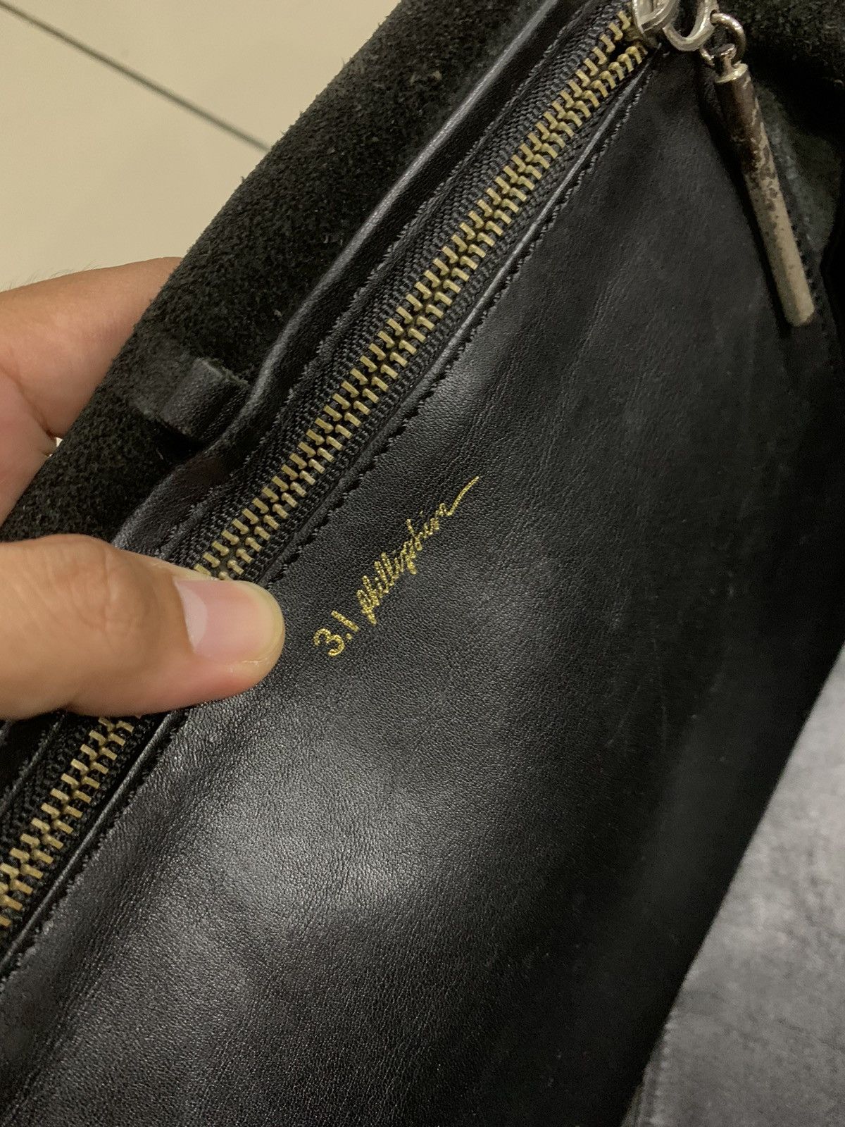3.1 Phillip Lim BEIGE BLACK 3.1 HOUR BAG FULL LEATHER RARE Size ONE SIZE - 7 Thumbnail