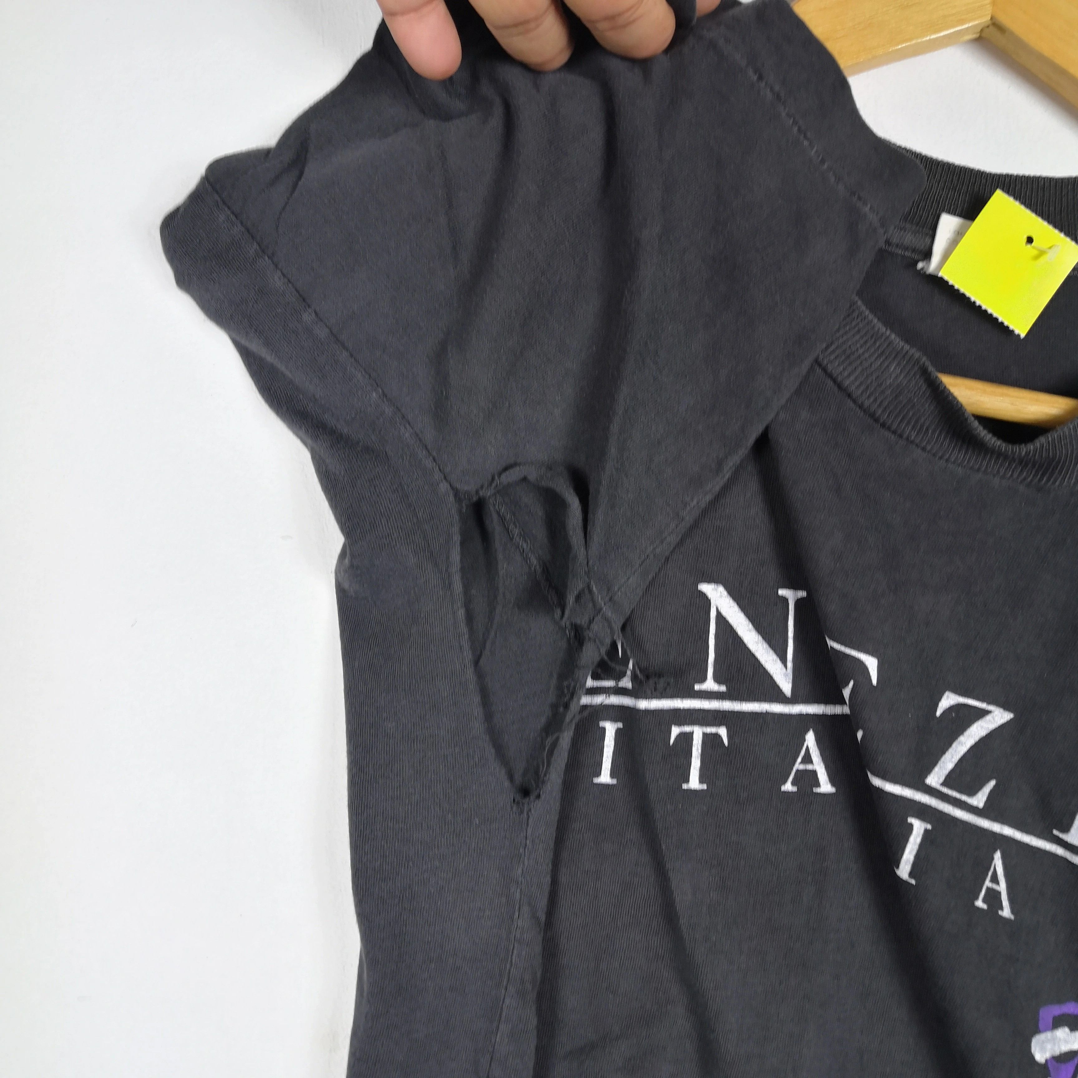 Vintage Vintage Venezia Italia T-Shirt La Gondola Art Novelty Tees Size US L / EU 52-54 / 3 - 8 Thumbnail