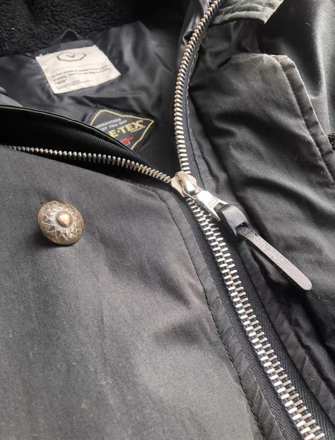 Visvim Visvim Gore TEX Valdez Down JKT Size US L / EU 52-54 / 3 - 2 Thumbnail