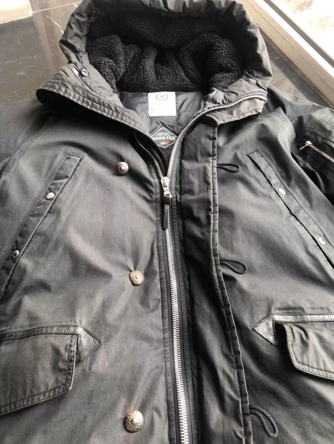 Visvim Visvim Gore TEX Valdez Down JKT Size US L / EU 52-54 / 3 - 1 Thumbnail