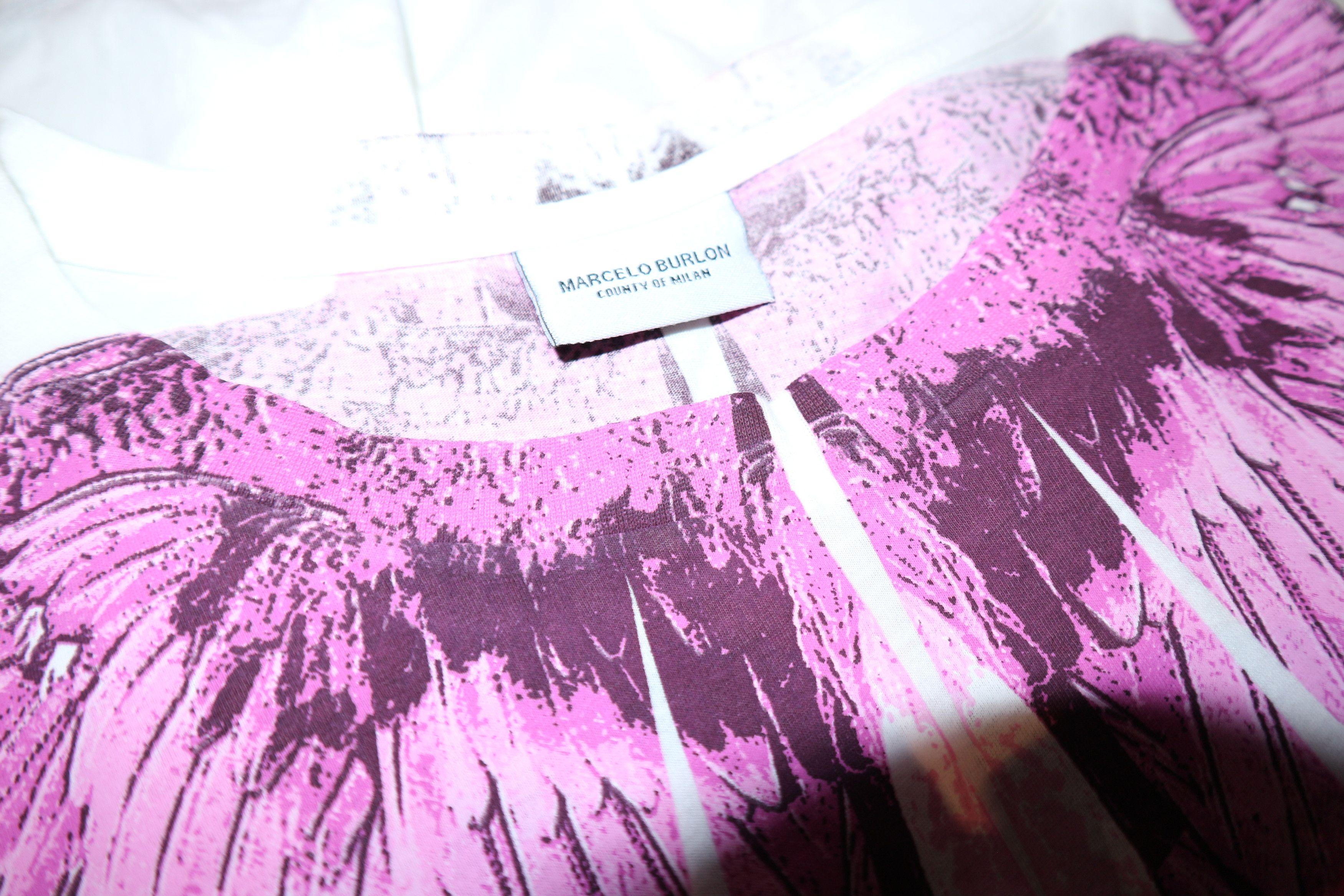 Marcelo Burlon Pink alas print t-shirt Size US S / EU 44-46 / 1 - 10 Thumbnail