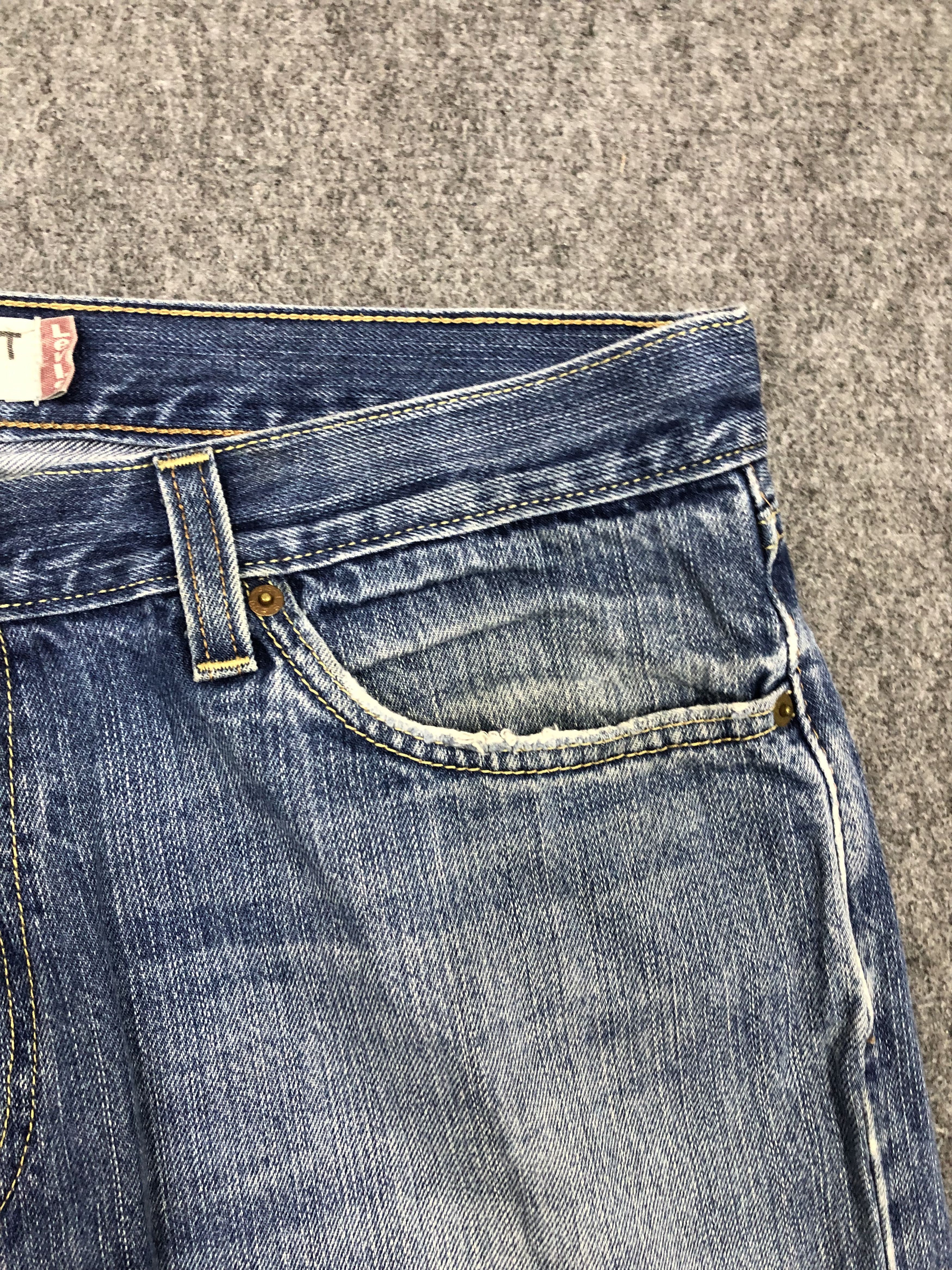 Levi's Vintage Levis 527 Flared Bootcut Denim DP1100 Size US 37 - 5 Thumbnail