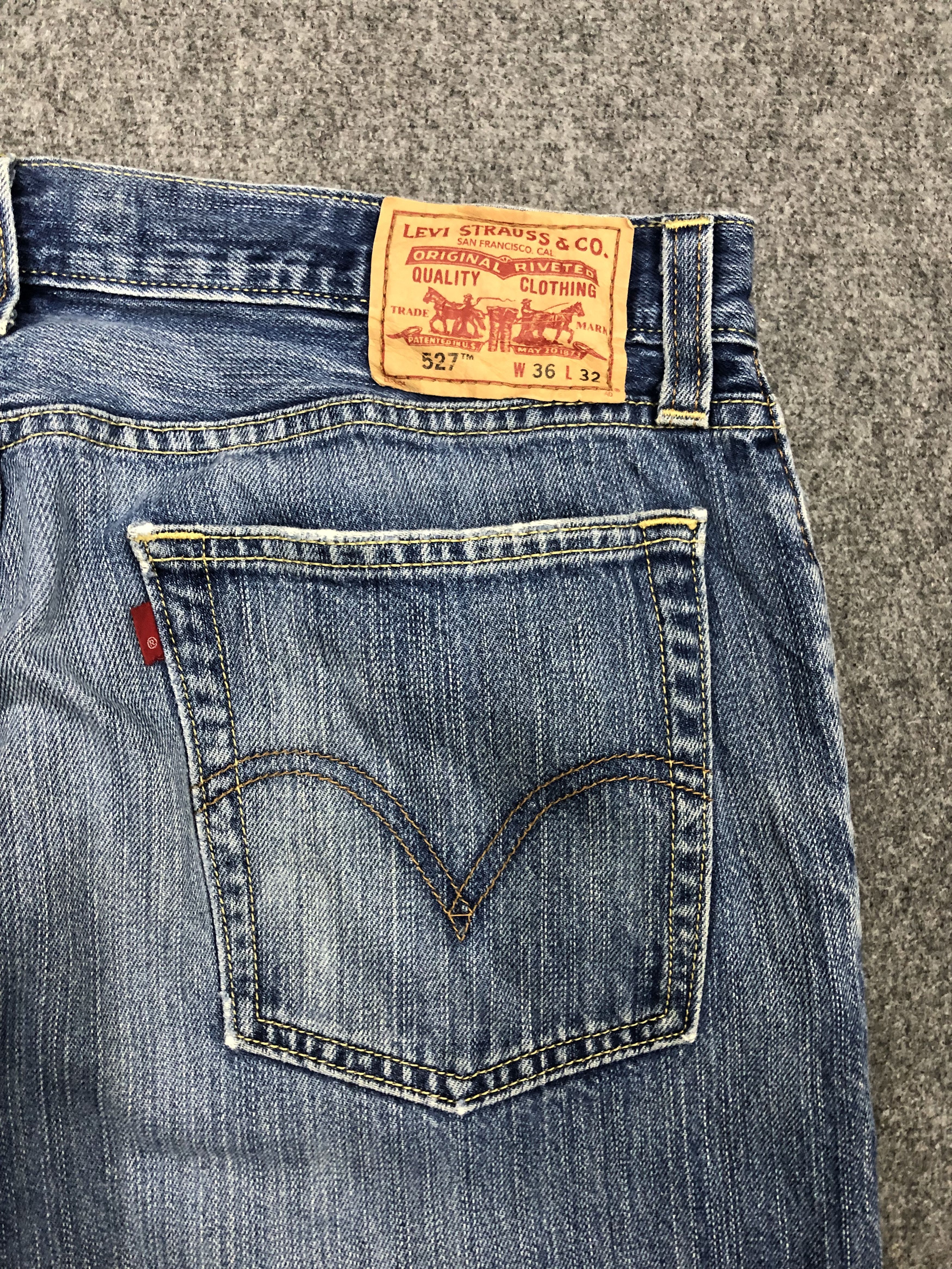 Levi's Vintage Levis 527 Flared Bootcut Denim DP1100 Size US 37 - 10 Thumbnail