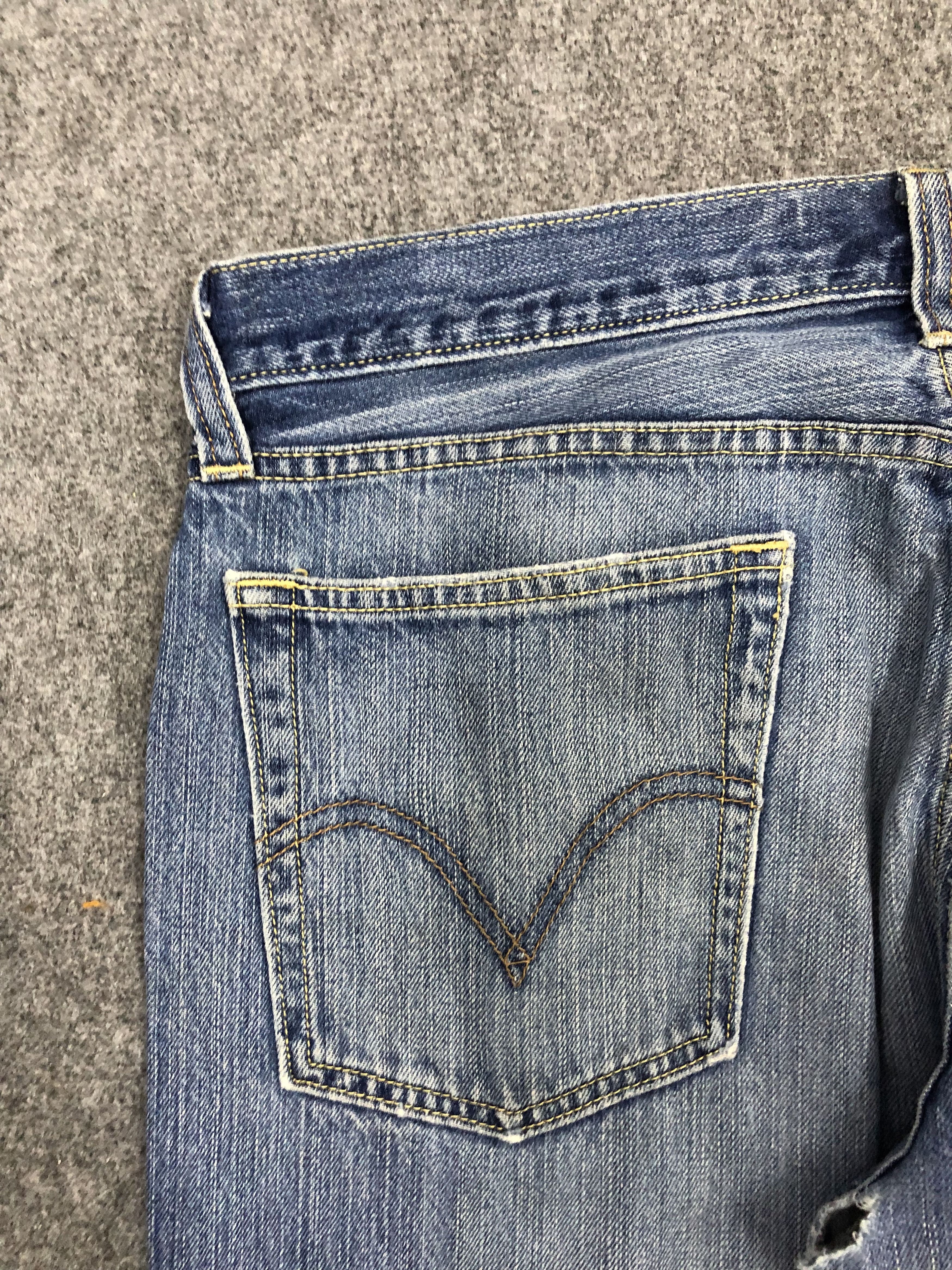 Levi's Vintage Levis 527 Flared Bootcut Denim DP1100 Size US 37 - 11 Thumbnail