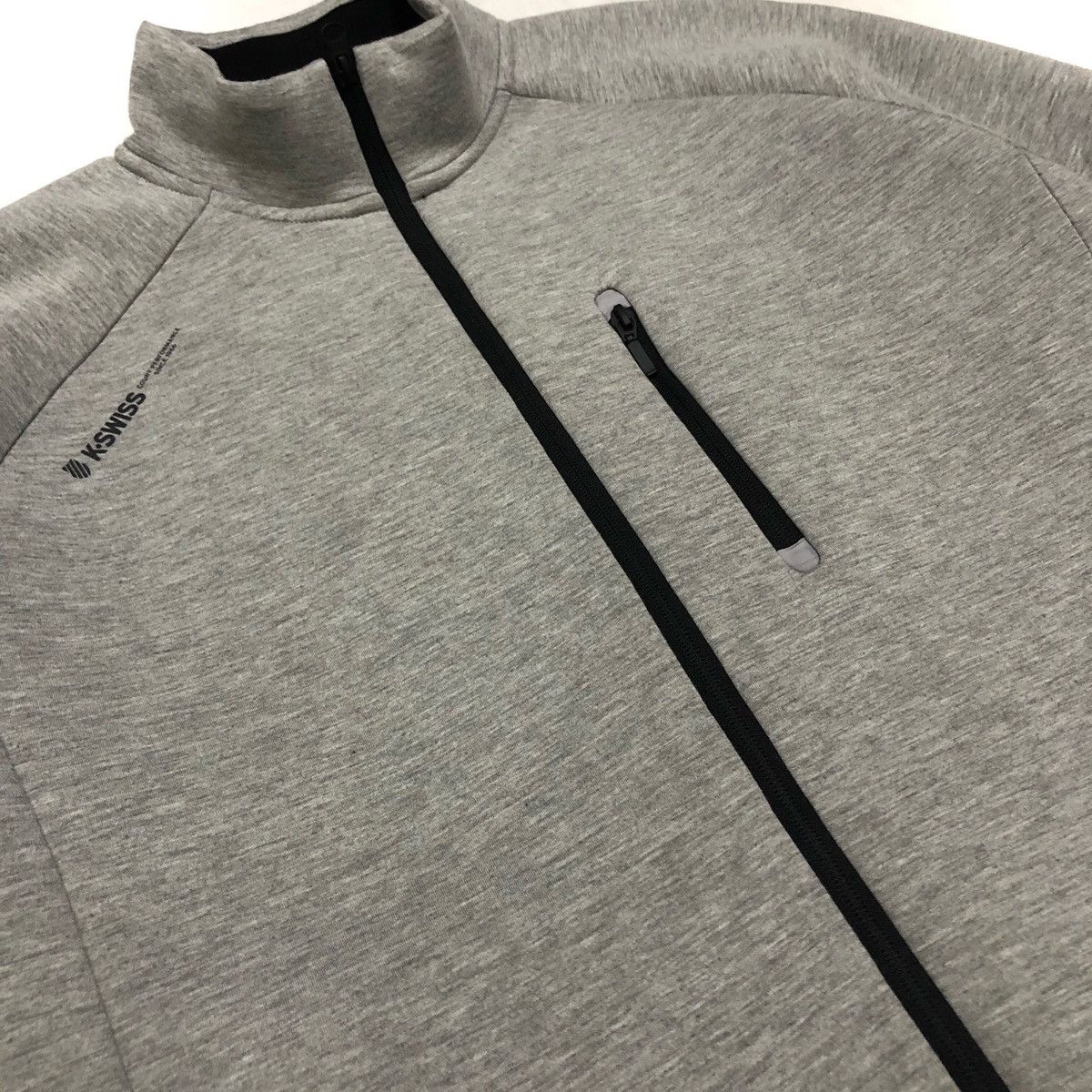 K-Swiss K.Swiss Stretchable Sweatshirt For Men Size US L / EU 52-54 / 3 - 5 Thumbnail