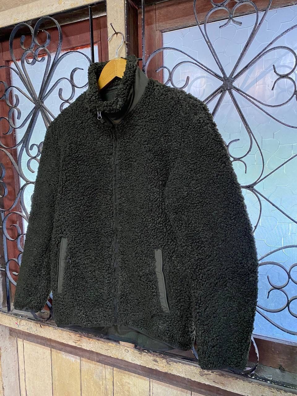 Japanese Brand × Uniqlo STEALS🔥UNIQLO MEN PILE-LINED FLEECE JACKET DARK GREEN Size US S / EU 44-46 / 1 - 3 Thumbnail