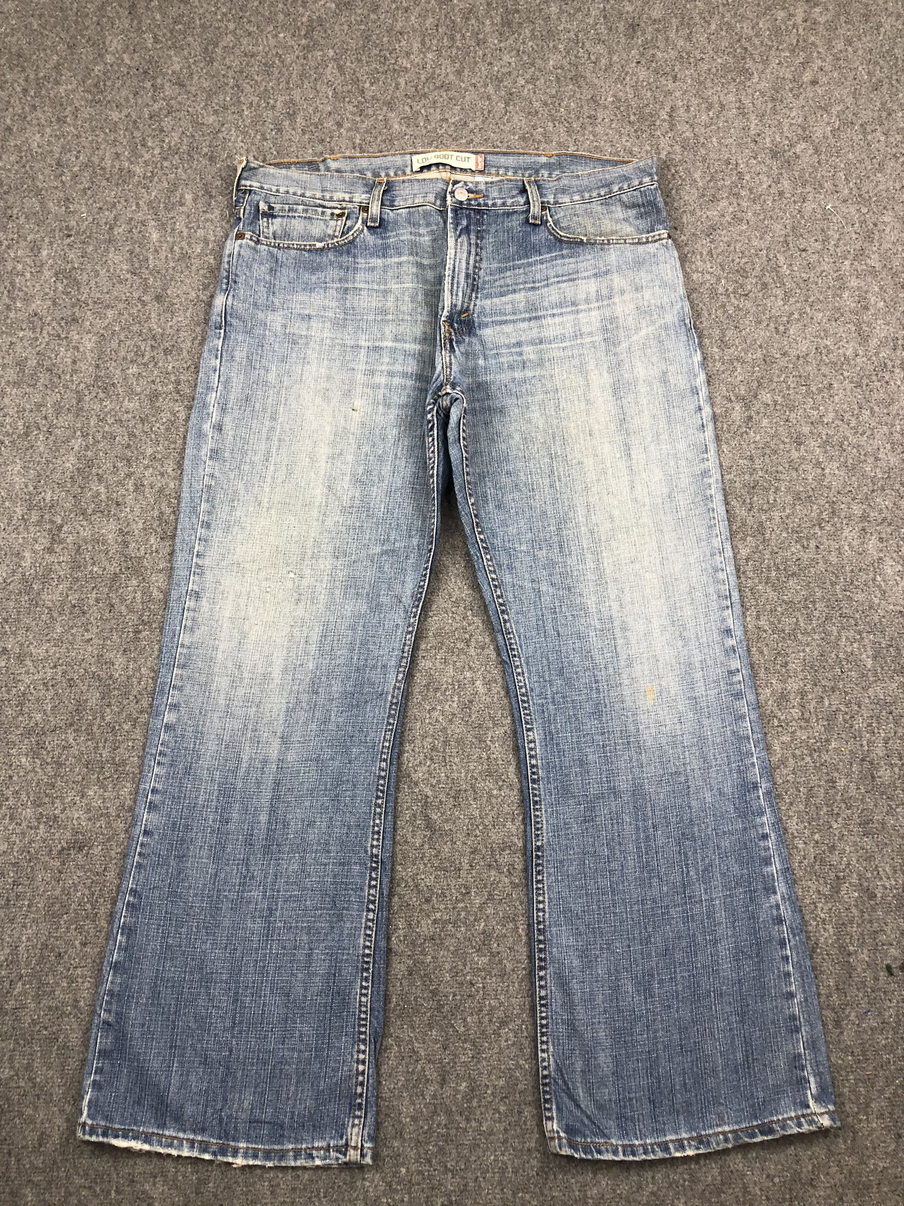 image of Levis 527 Flared Bootcut Jeans in Blue Denim, Men's (Size 39)