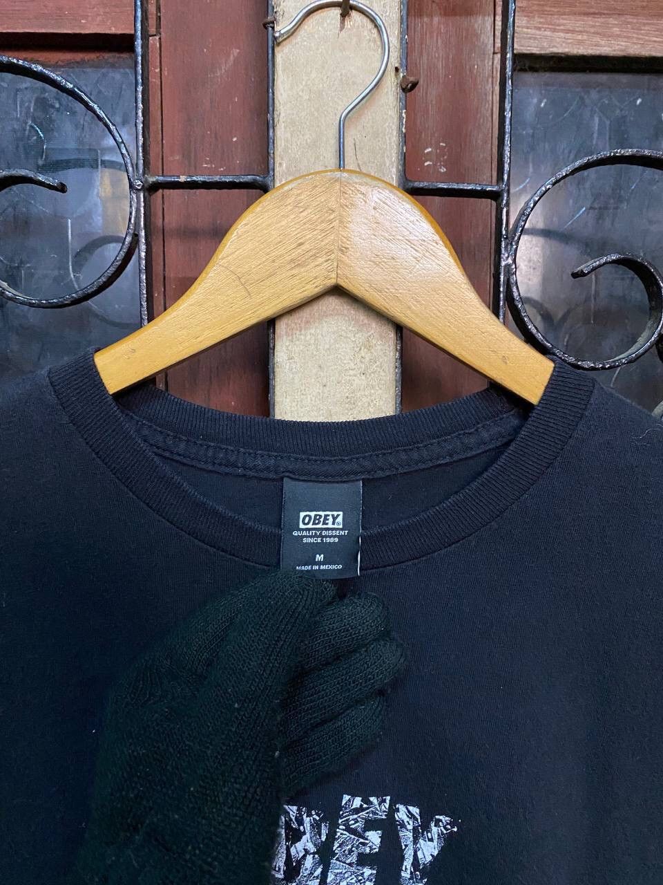 Obey 🔥VINTAGE OBEY TEE Size US M / EU 48-50 / 2 - 6 Thumbnail