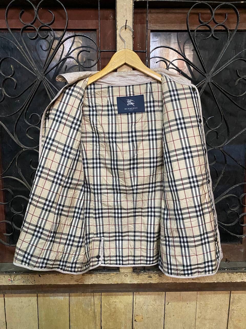 Burberry Authenthic Burberry London Insulated Nova Check Jacket Size US M / EU 48-50 / 2 - 6 Thumbnail