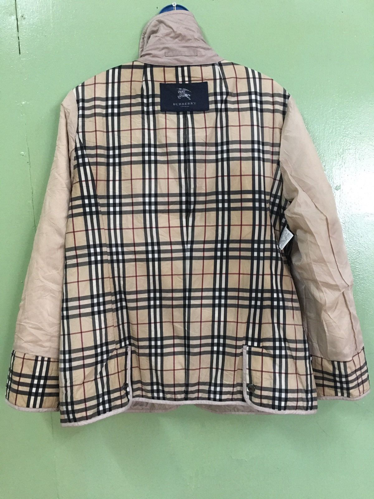 Burberry Authenthic Burberry London Insulated Nova Check Jacket Size US M / EU 48-50 / 2 - 12 Thumbnail