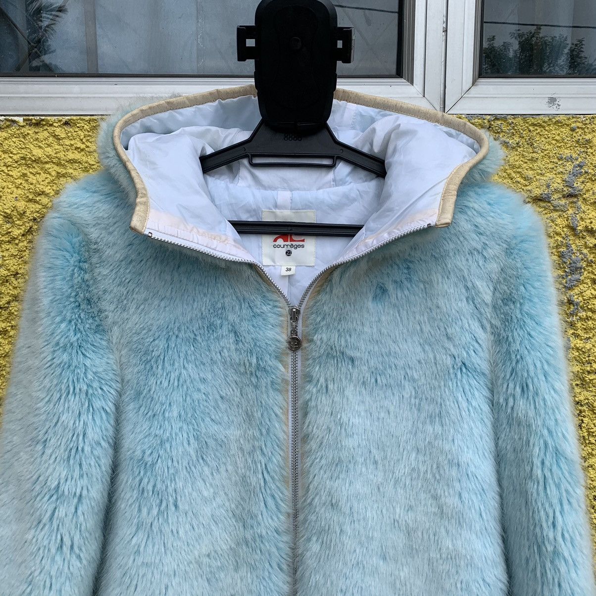 Courreges Courreges fur mohair fleece parka jacket Size XS / US 0-2 / IT 36-38 - 3 Thumbnail