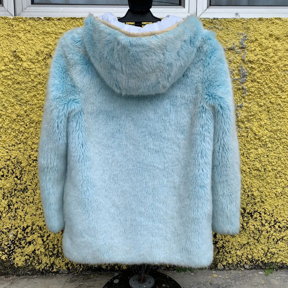 Courreges Courreges fur mohair fleece parka jacket Size XS / US 0-2 / IT 36-38 - 2 Thumbnail