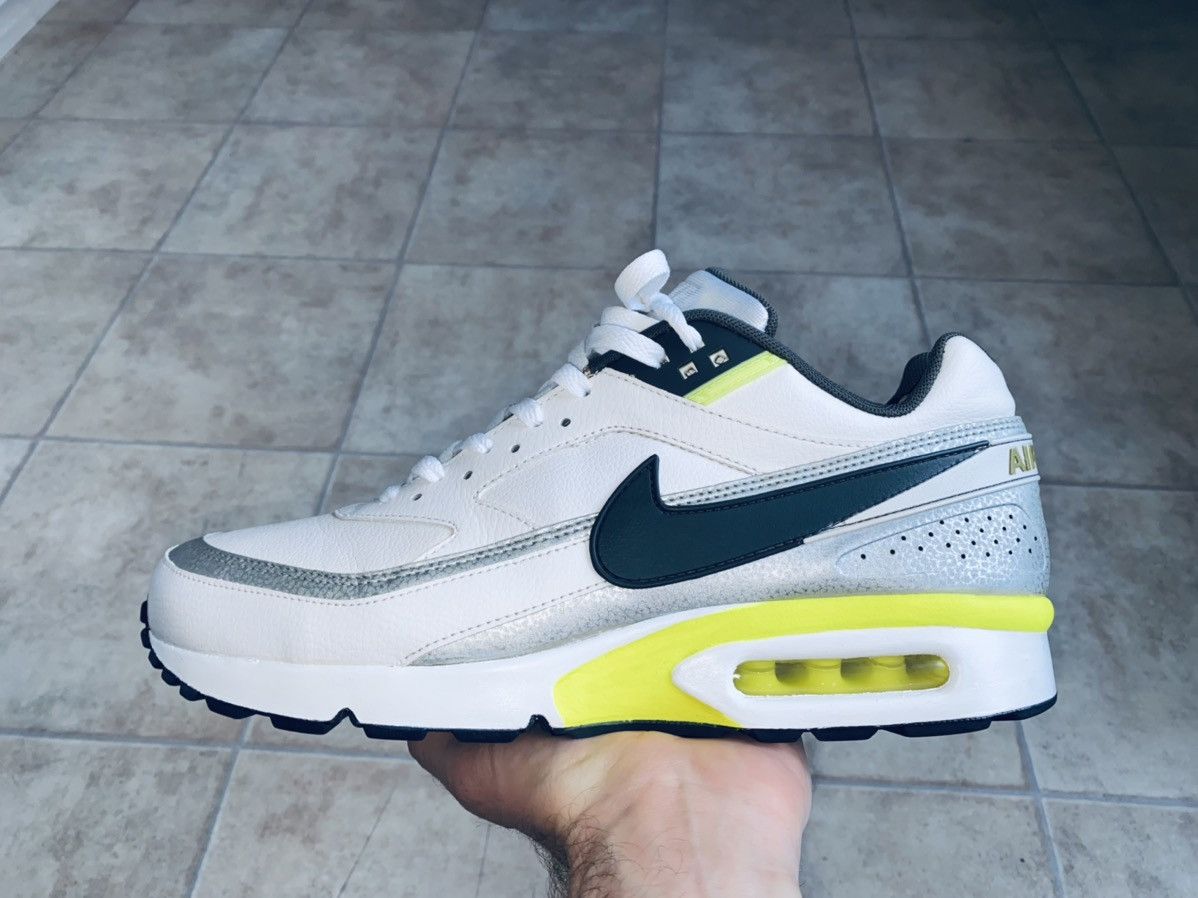Nike × Skepta NikeLab Air Max Bw Classic 2014 Neon Atmos Parra ACG Size US 12 / EU 45 - 9 Thumbnail