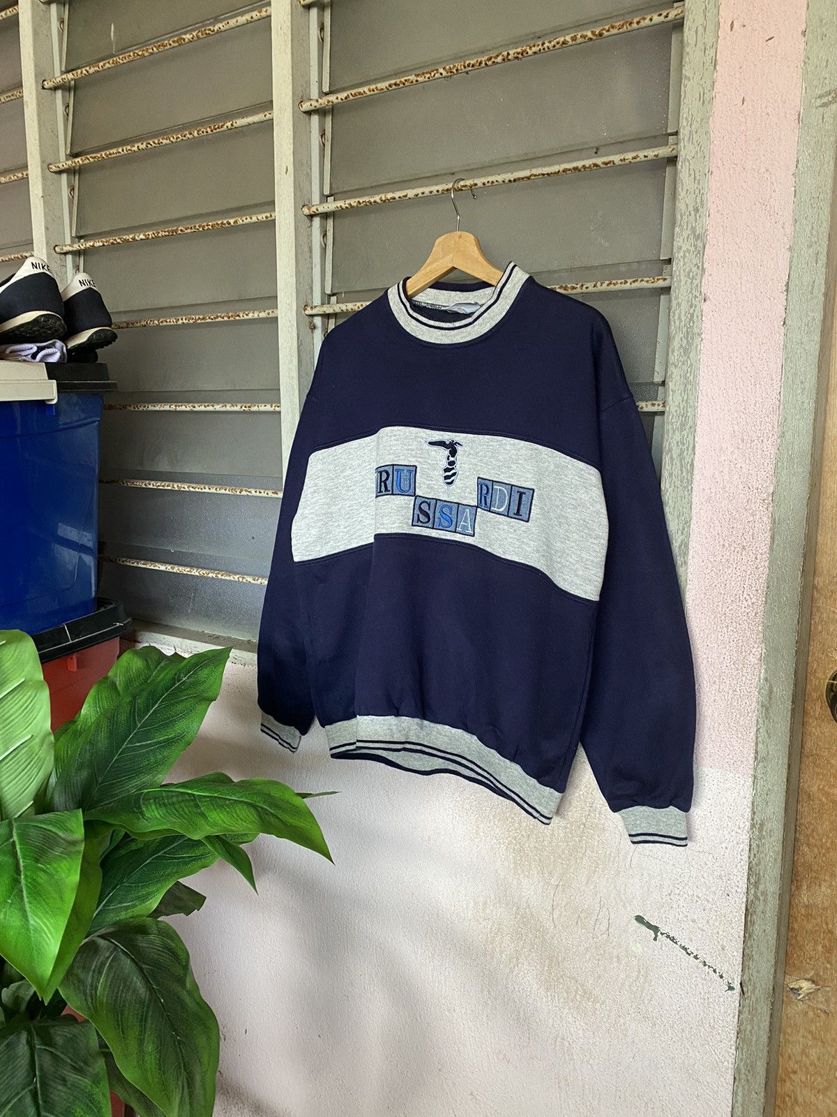 Trussardi × Vintage AW Trussardi Embroidery Spellout Crewneck Size US M / EU 48-50 / 2 - 1 Thumbnail