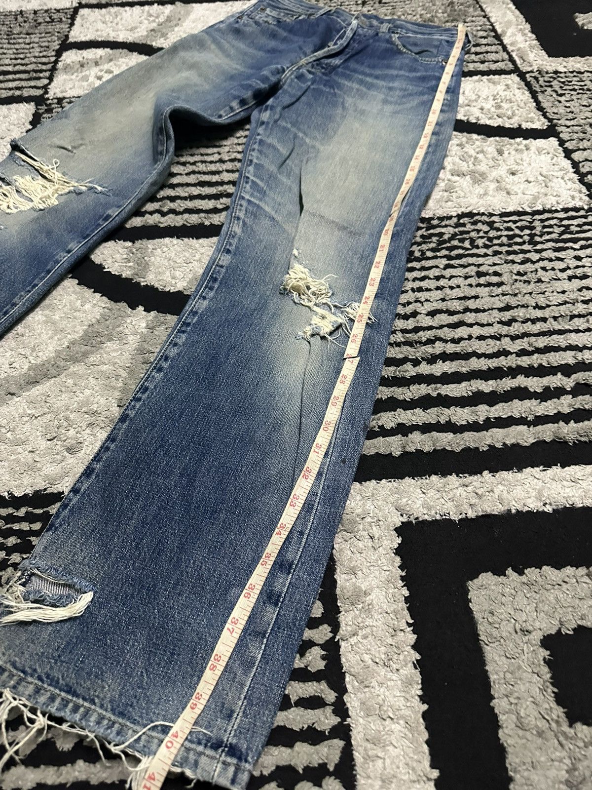 Levi's 28x30 Vintage Levi’s bigE 503B button j22 selvedge jeans Size US 28 / EU 44 - 13 Thumbnail
