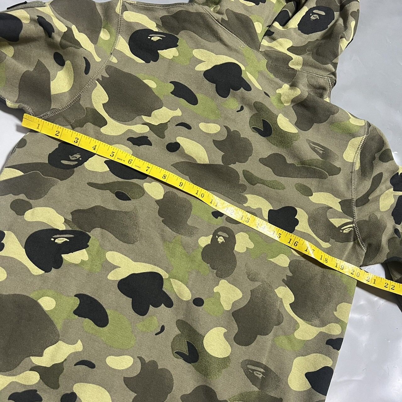 Bape BAPE undefeated shark full zip hoodie Size US L / EU 52-54 / 3 - 7 Thumbnail