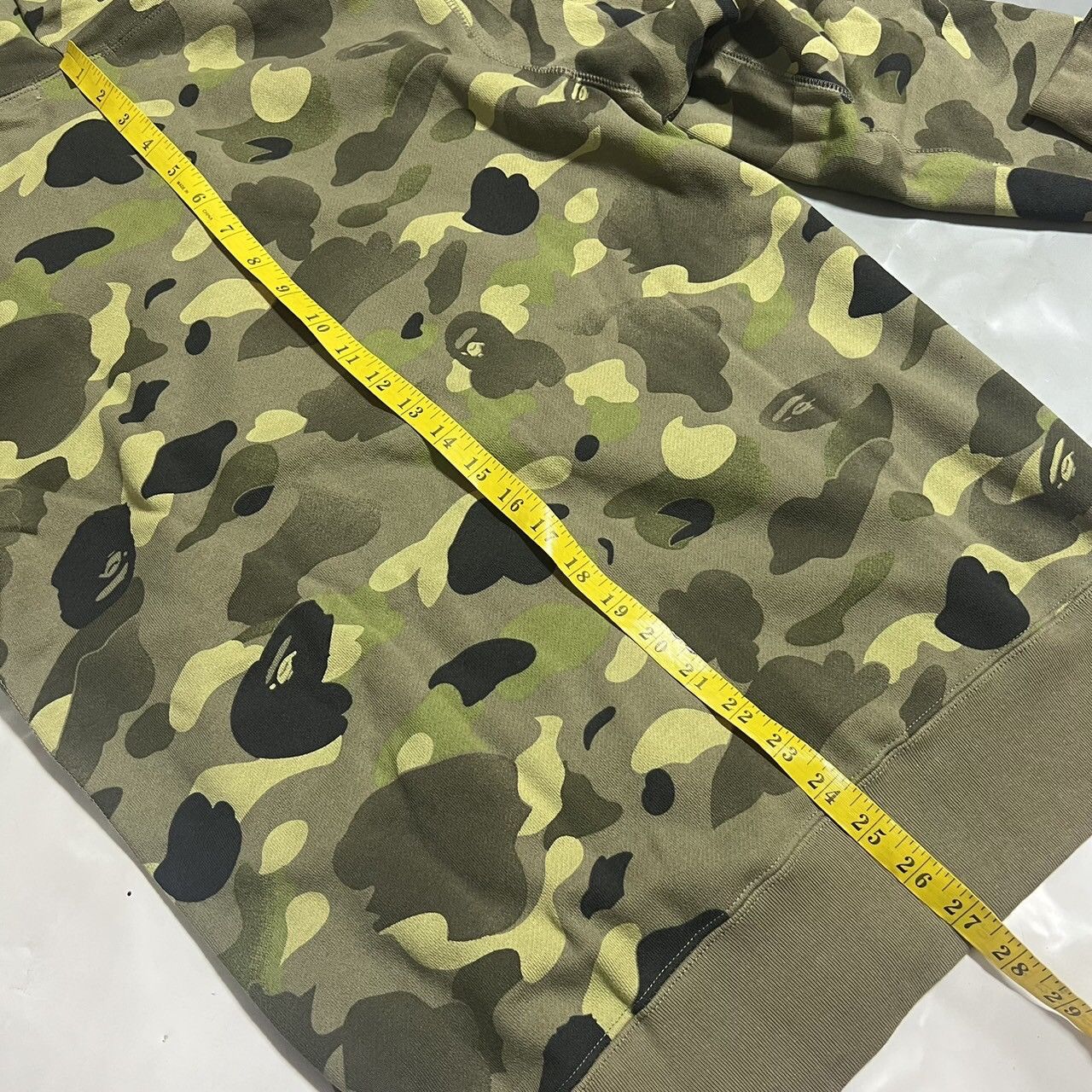 Bape BAPE undefeated shark full zip hoodie Size US L / EU 52-54 / 3 - 8 Thumbnail