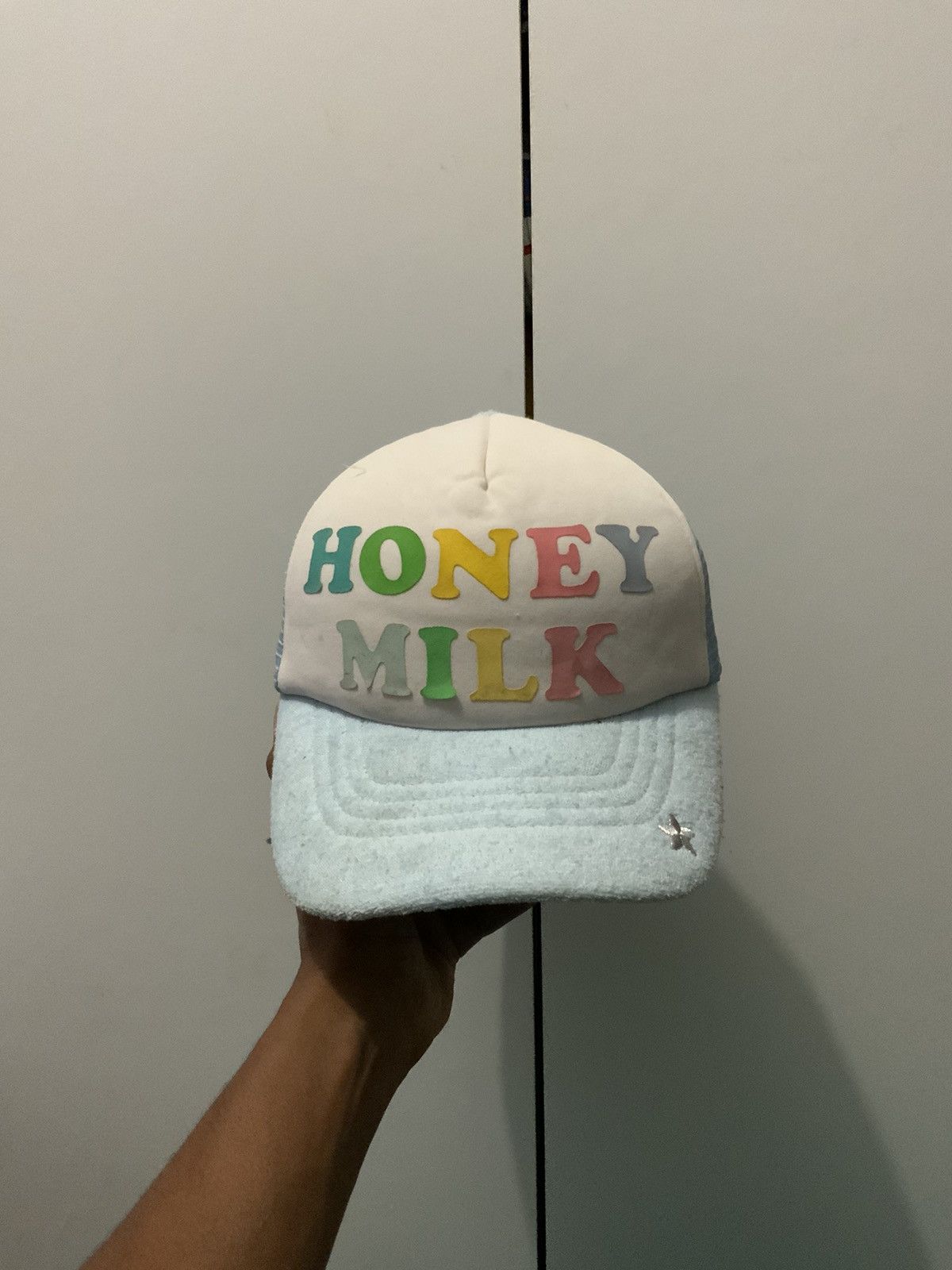 Japanese Brand Honey Milk Fur Trucker Hat Cap Size ONE SIZE - 1 Thumbnail