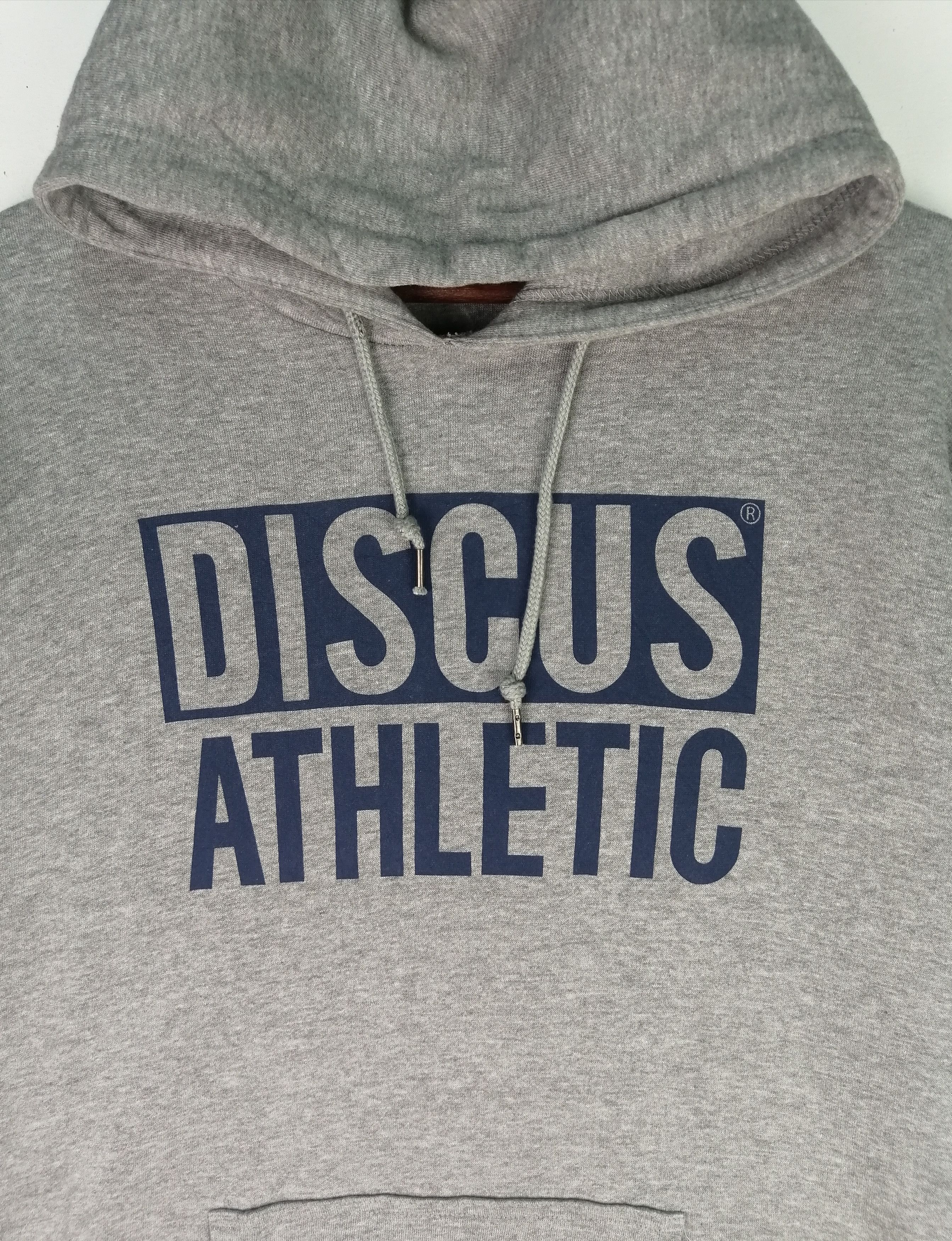 Vintage Vintage!! Discus Athelic Pullover Hoodie Big Logo Size US XL / EU 56 / 4 - 6 Thumbnail