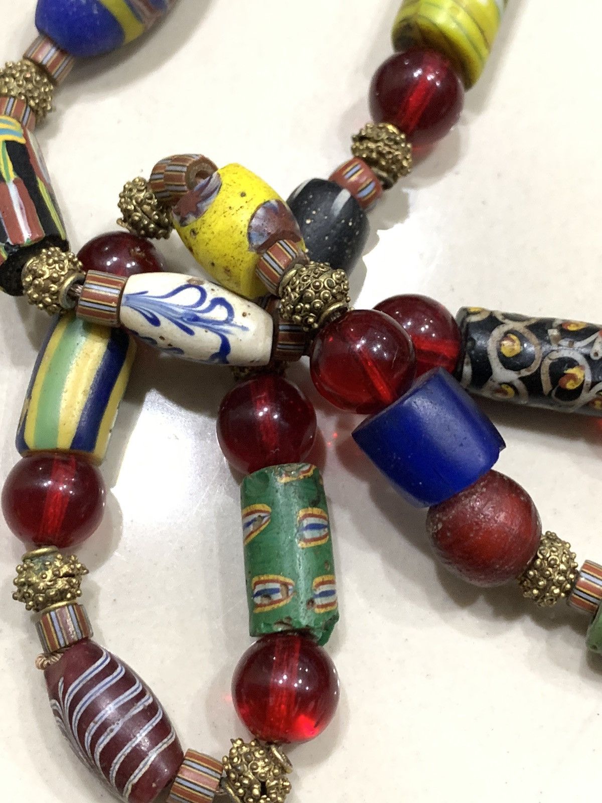 Jewelry VINTAGE VENETIAN AFRICAN GLASS TRADE BEADS STRAND NECKLACE Size 30 - 4 Thumbnail