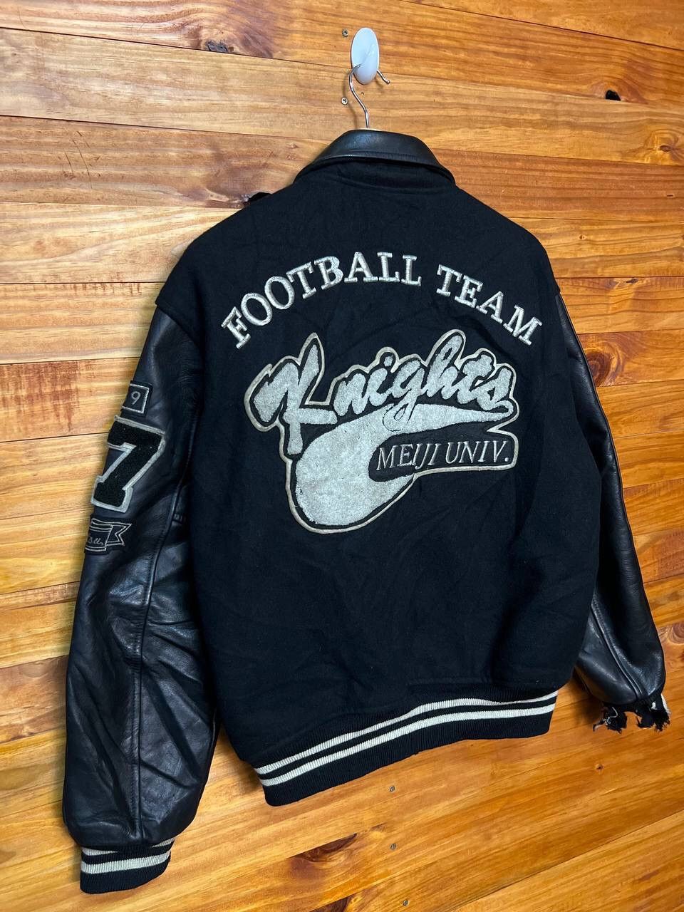 Vintage VINTAGE KNIGHT FOOTBALL TEAM WOOL LEATHER VARSITY Size US L / EU 52-54 / 3 - 10 Thumbnail