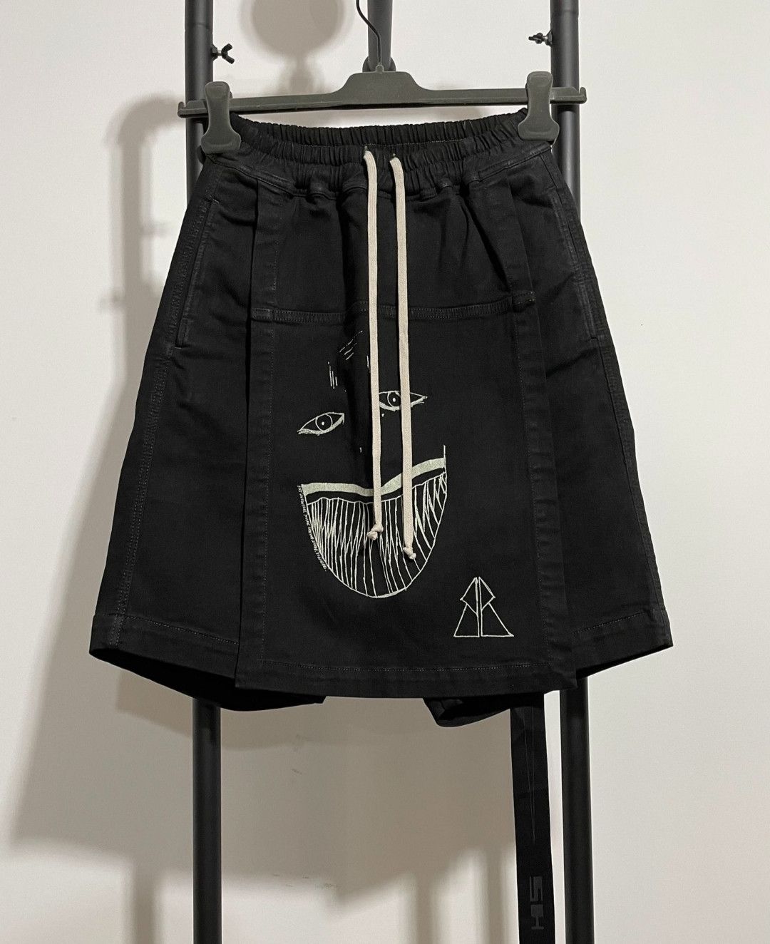 Rick Owens Rick Owens shorts Size US 26 / EU 42 - 1 Thumbnail