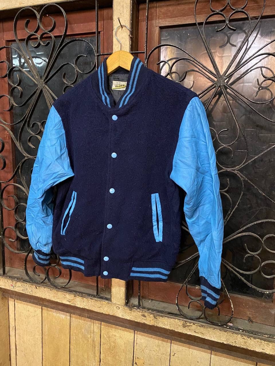 Japanese Brand Varsity Navy Wool and Genuine Sky Leather Size US S / EU 44-46 / 1 - 3 Thumbnail