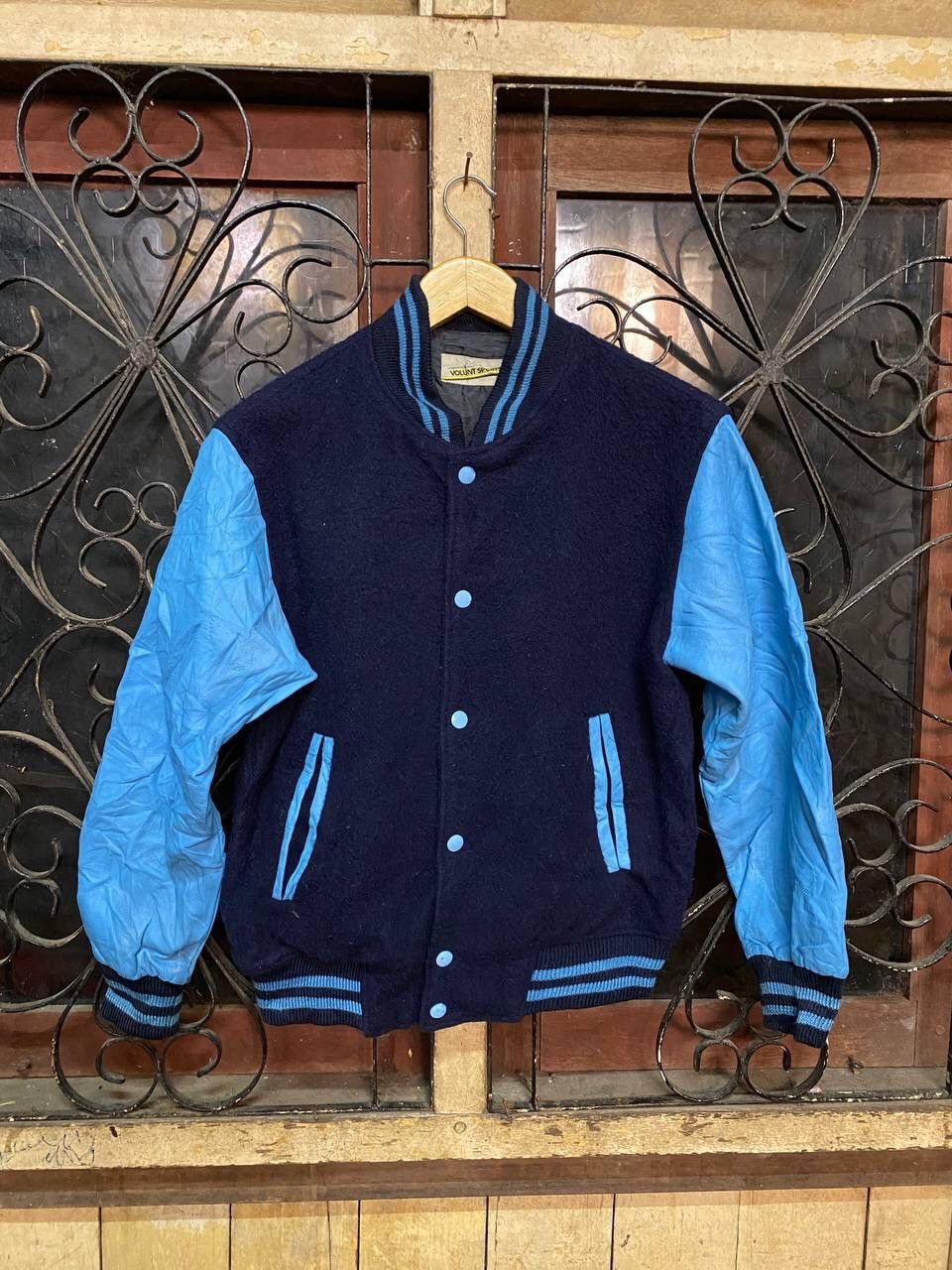 Japanese Brand Varsity Navy Wool and Genuine Sky Leather Size US S / EU 44-46 / 1 - 1 Thumbnail