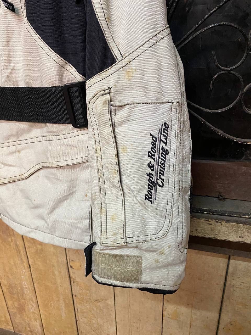 Other Rough and Road Water Shield Motorcycle Jacket Size US L / EU 52-54 / 3 - 7 Thumbnail