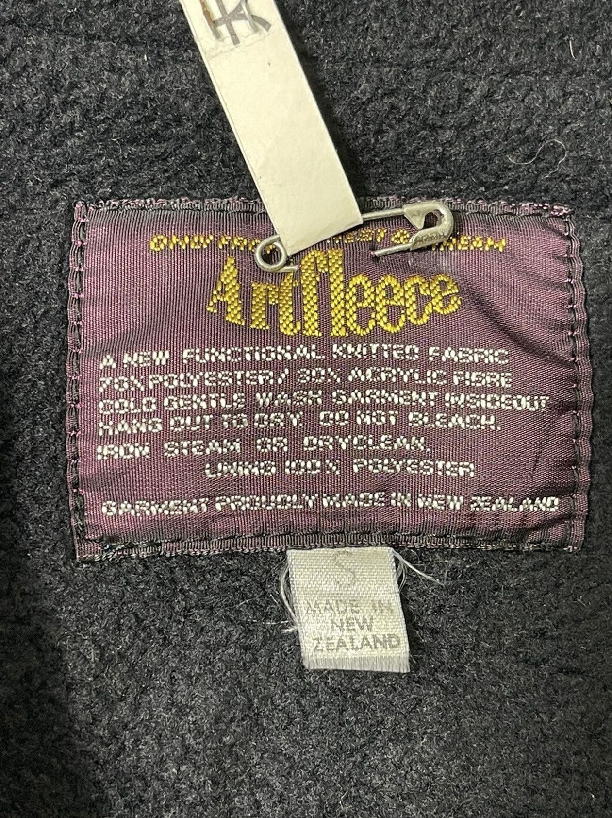 Other VINTAGE PRINTED FLEECE JACKET Size US S / EU 44-46 / 1 - 8 Thumbnail