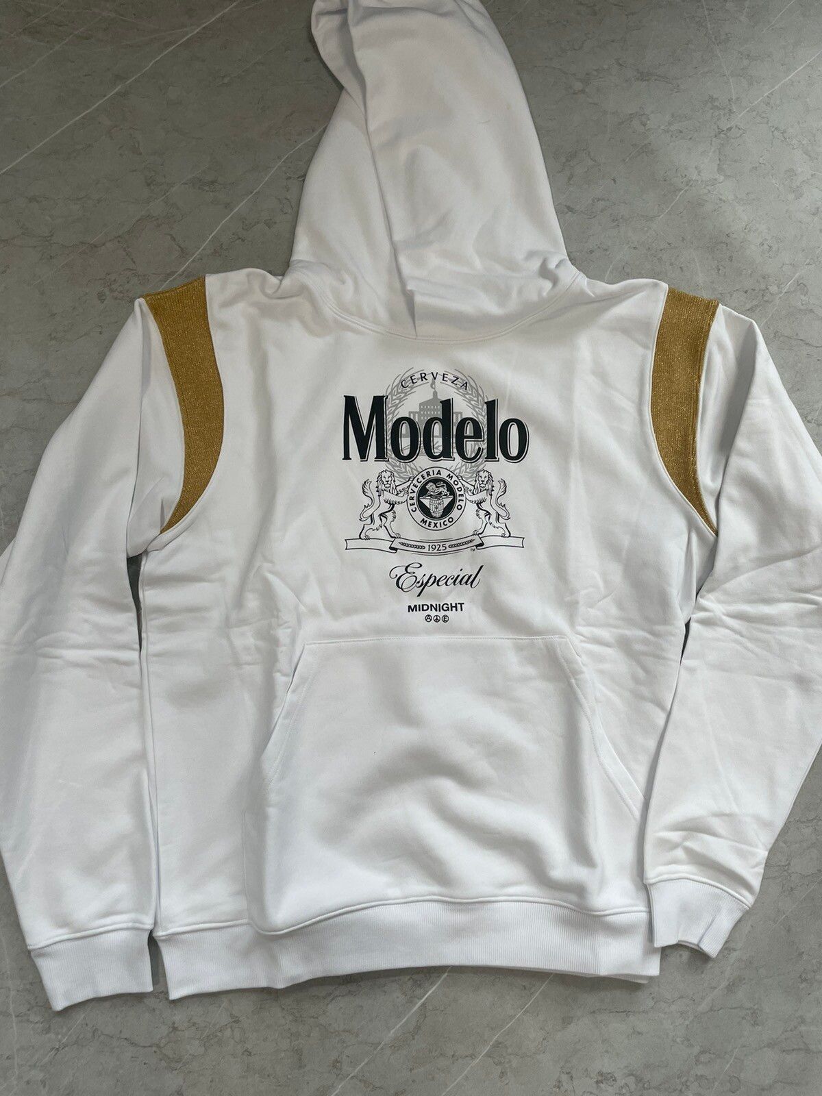 Pre-owned Midnight Studios Modelo Might Night Hoodie M In White